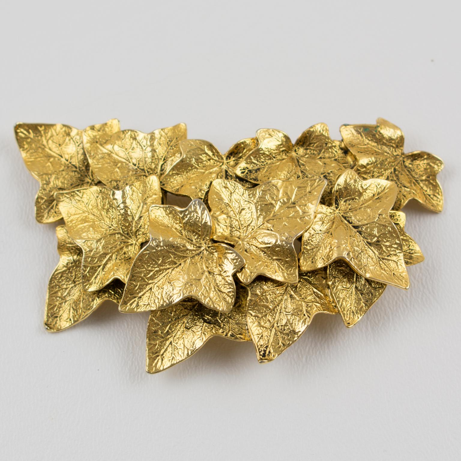 Sonia Rykiel Gilt Metal Leaves Pin Brooch In Excellent Condition In Atlanta, GA