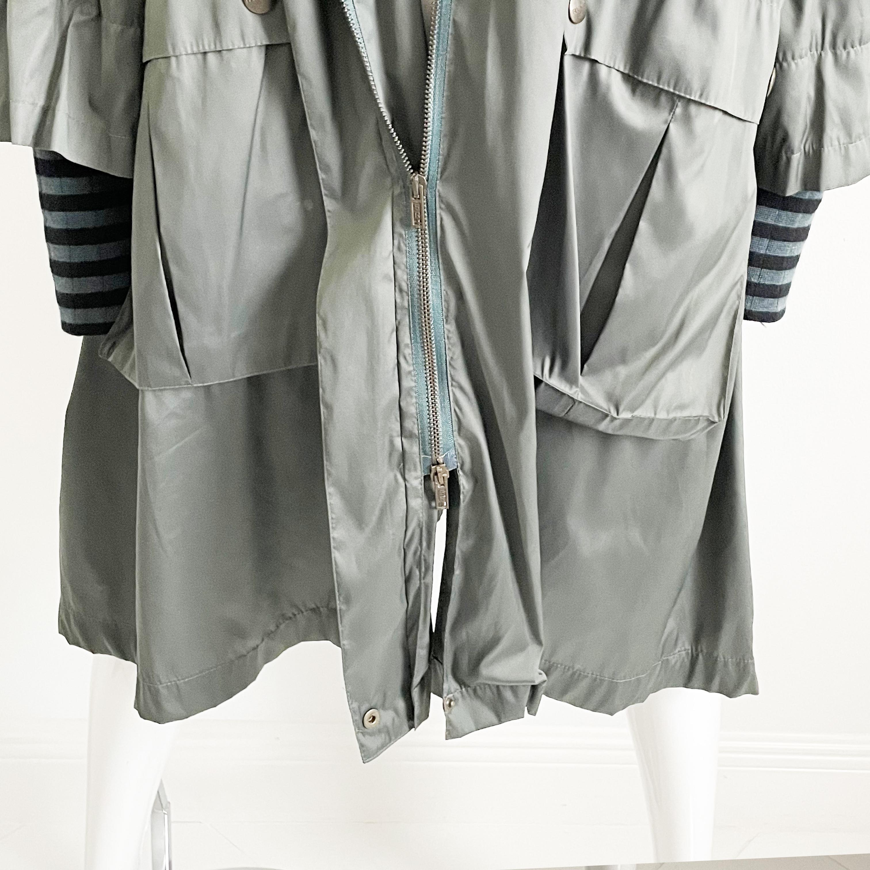 Manteau de pluie à capuche, col et manches en laine rayé Sonia Rykiel, années 1990 en vente 12
