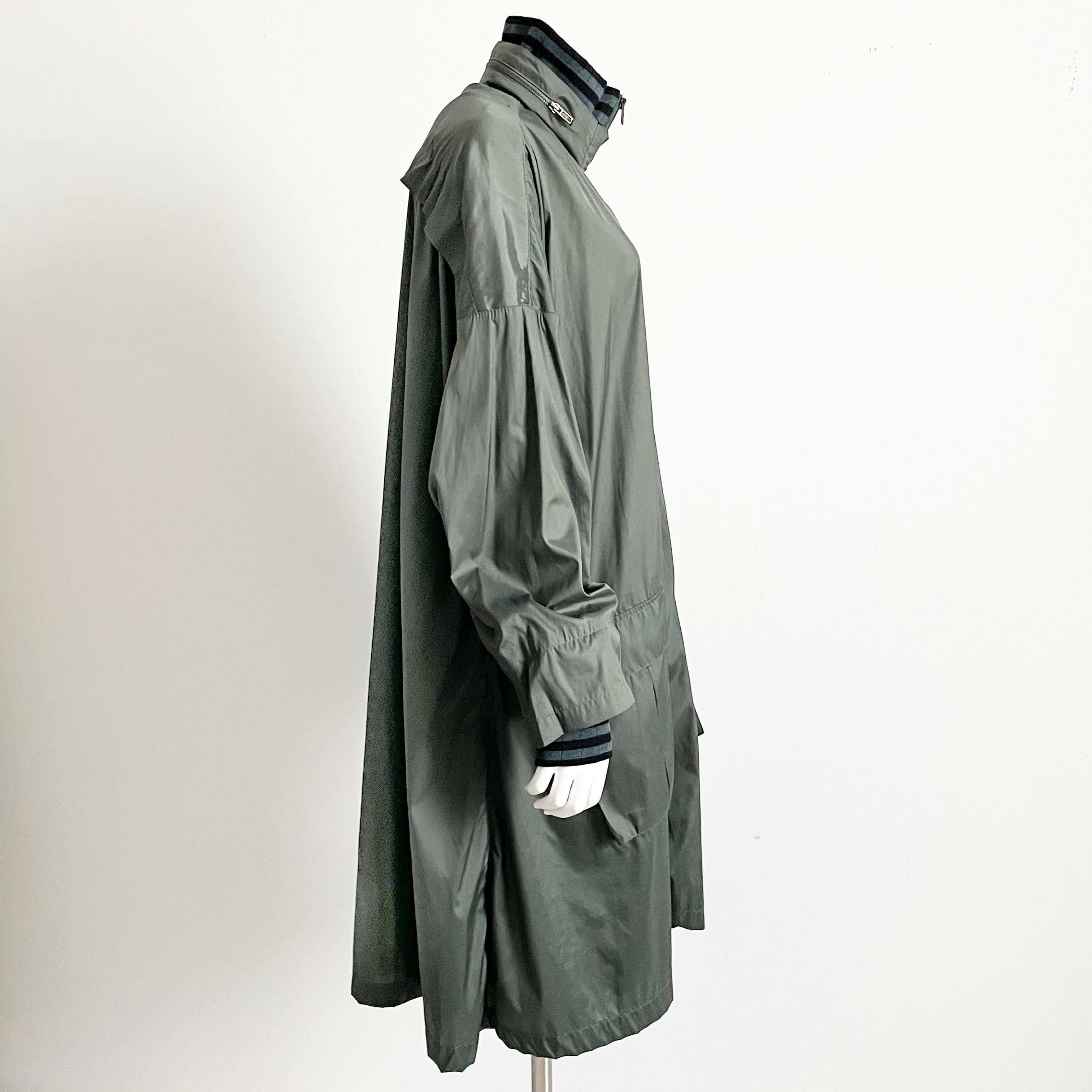 Manteau de pluie à capuche, col et manches en laine rayé Sonia Rykiel, années 1990 en vente 2