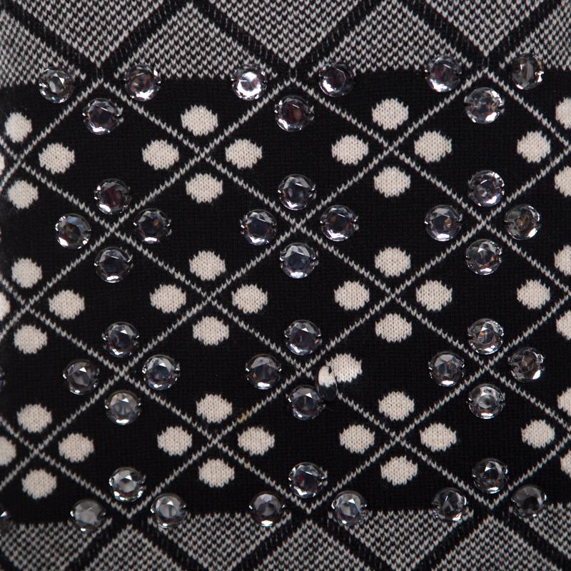 Sonia Rykiel Monochrome Diamond Pattern Wool Embellished Crew Neck Sweater L In Good Condition In Dubai, Al Qouz 2