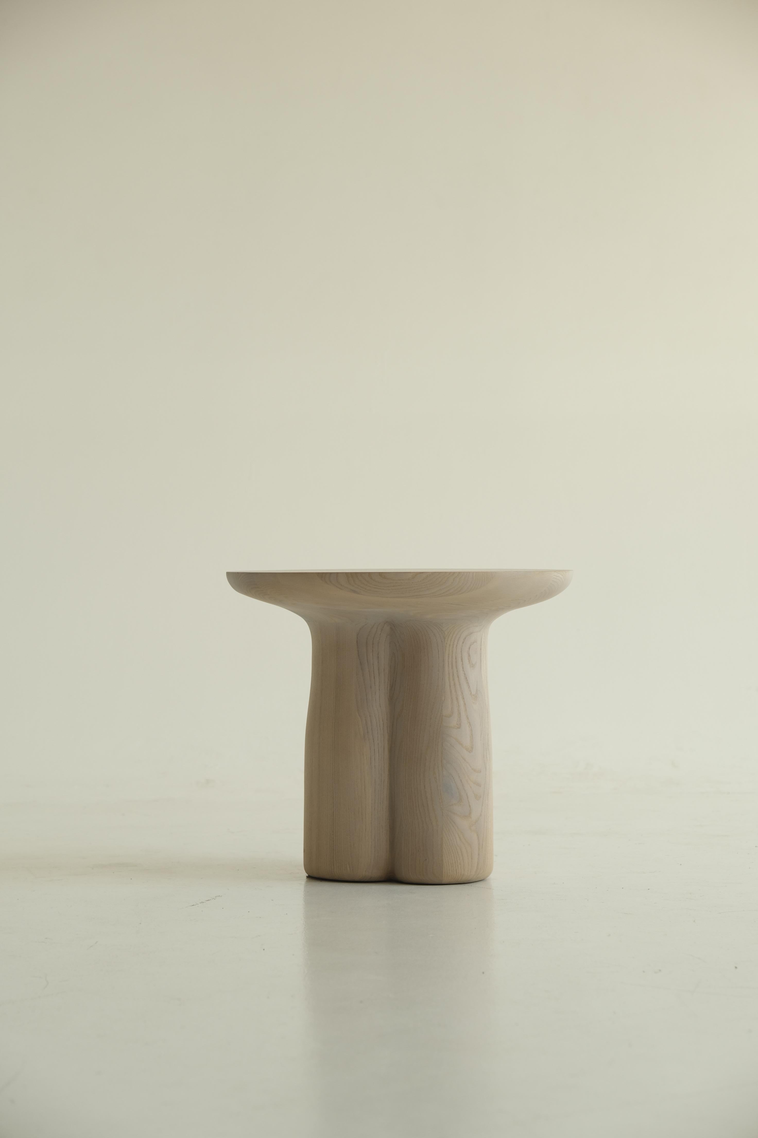 SONIAH Table basse haute Neuf - En vente à Miami, FL
