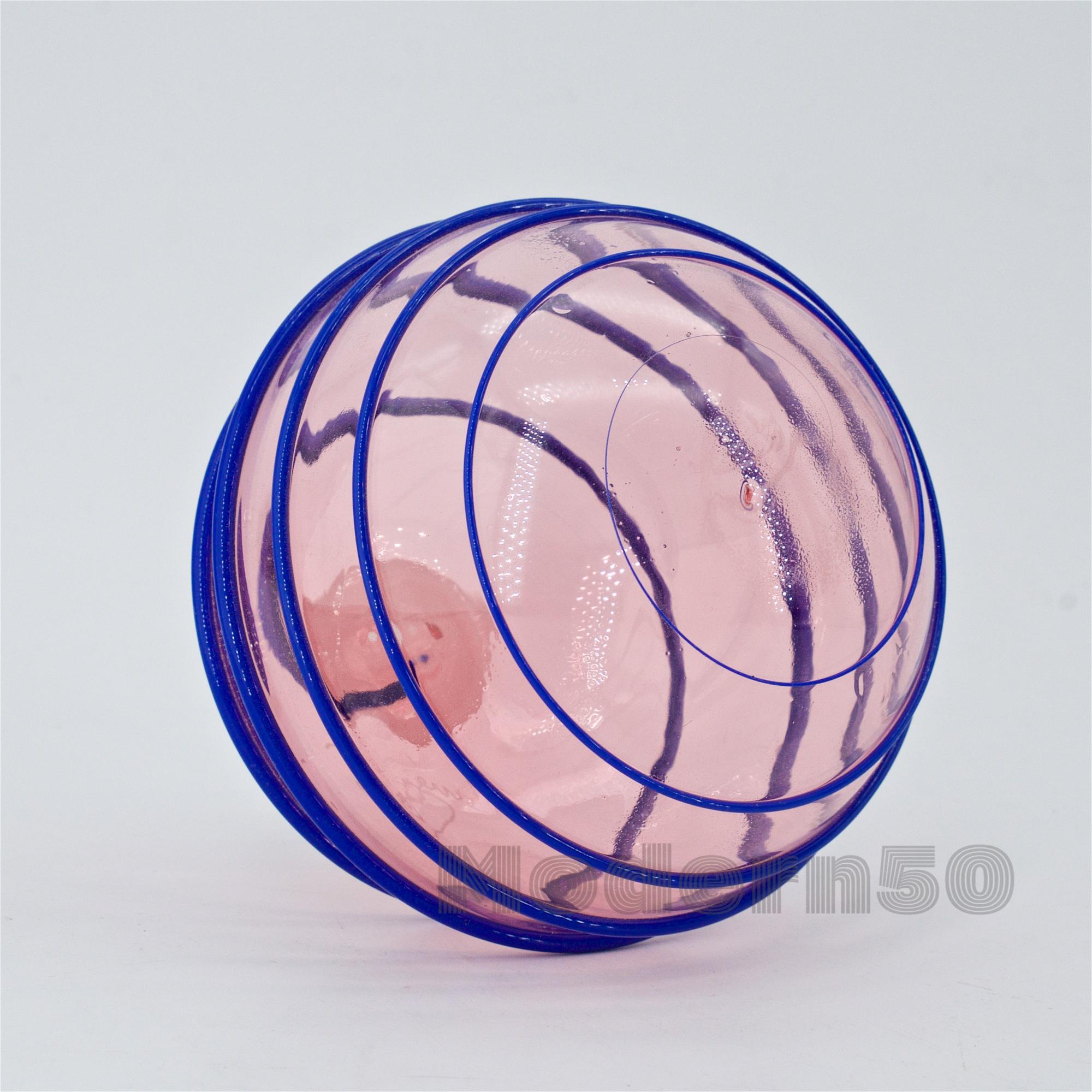 American Sonja Blomdahl Nordstrom Christmas Ornament Art Glass Blown Orb Sphere Spiral For Sale