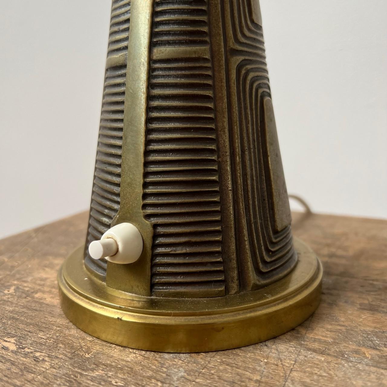Sonja Katzin Mid-Century Brass and Opaline Glass Table Lamp For Sale 7