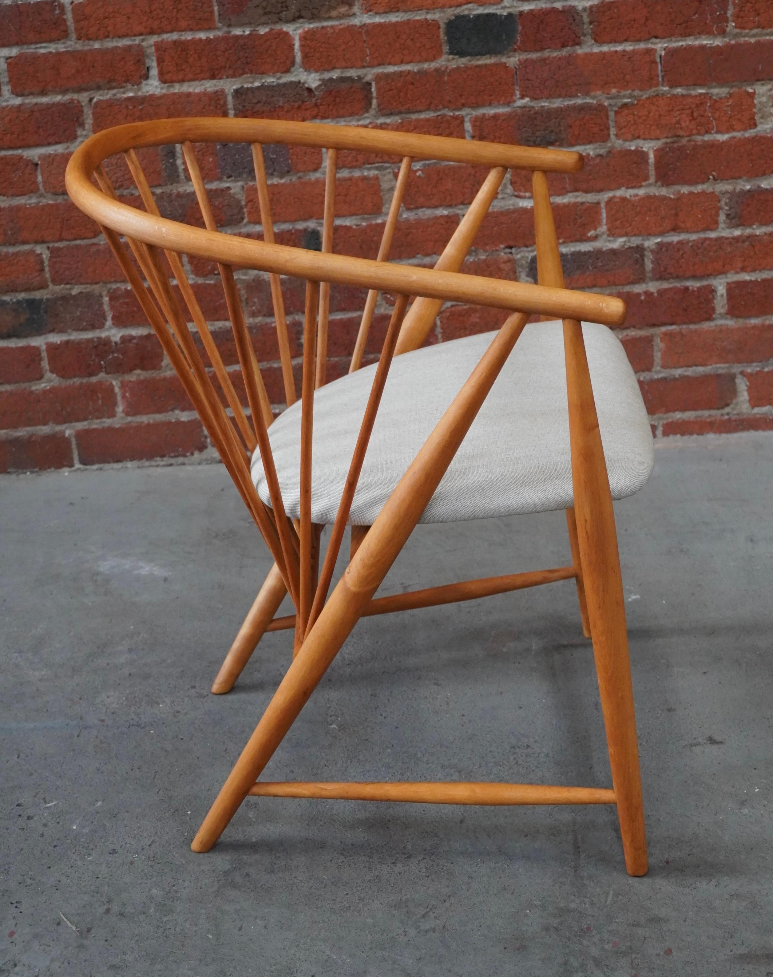 Fauteuil en plumes de soleil Sonna Rosen circa 1950, Suède Bon état - En vente à Oakland, CA