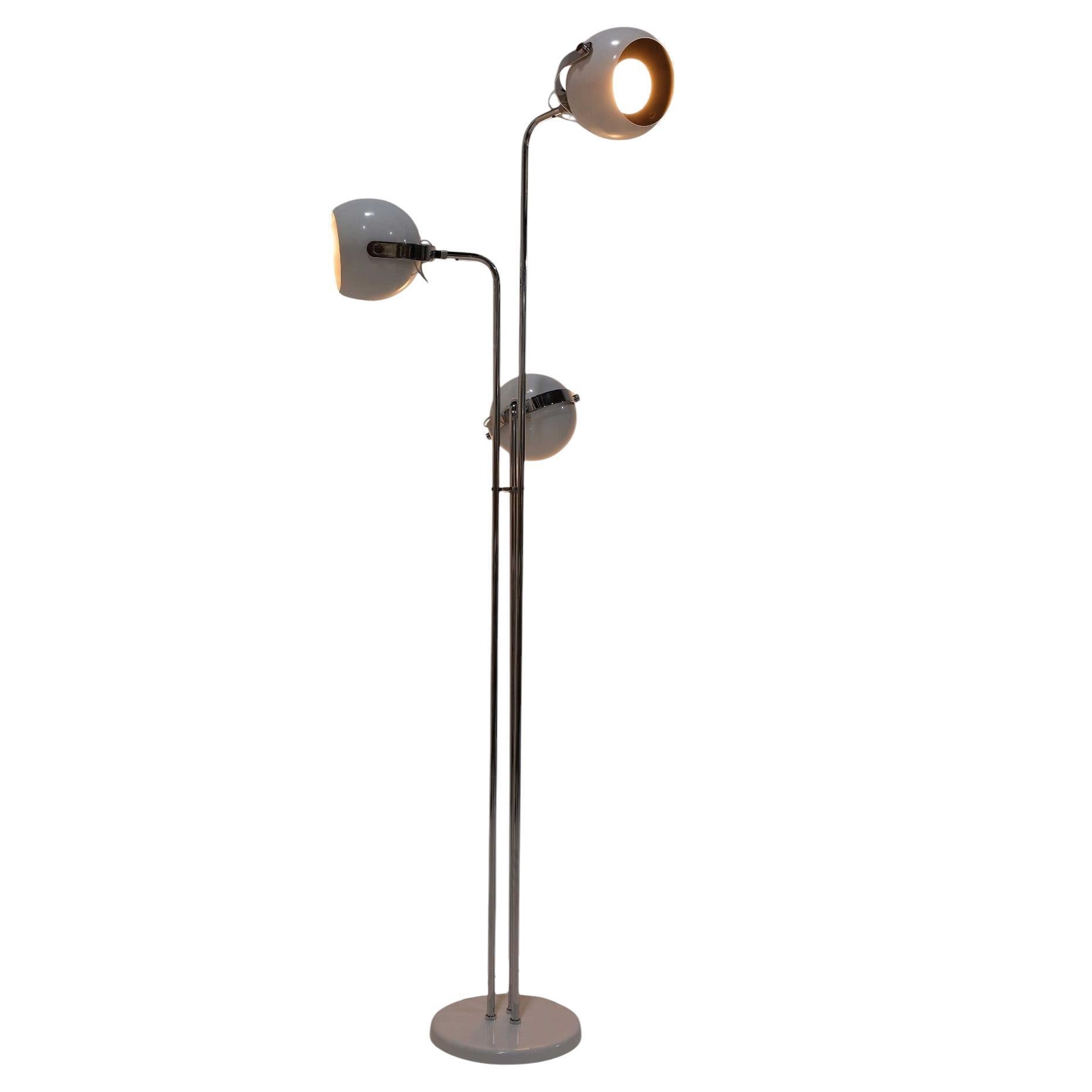 Lampadaire oscillant Sonneman à 3 bras en chrome et blanc