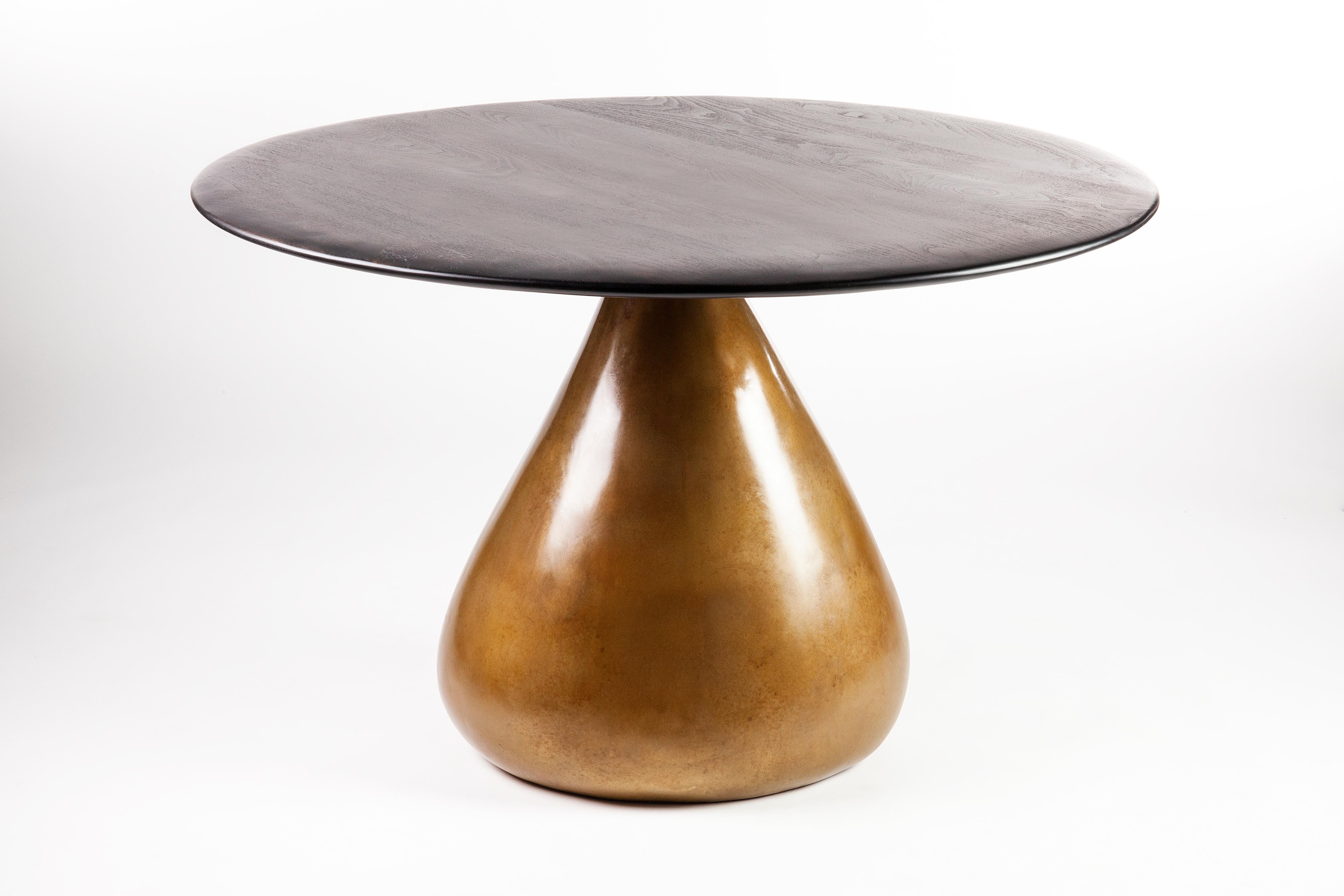 Konekt Sonya Dining Table in Bronze and Ebonized Walnut In New Condition For Sale In New York, NY