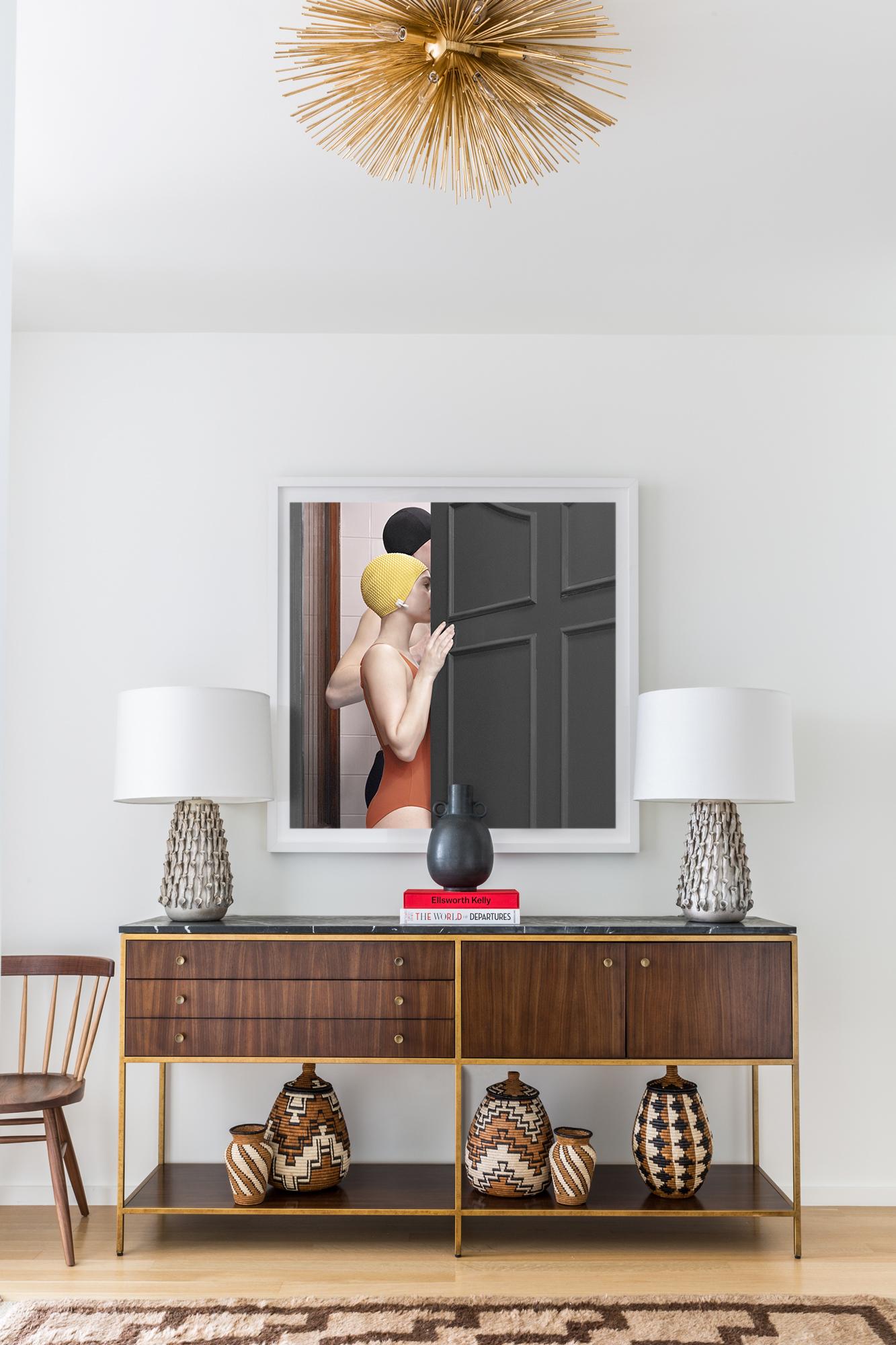 Nuota ragazzo e ragazza - Photograph di Soo Burnell
