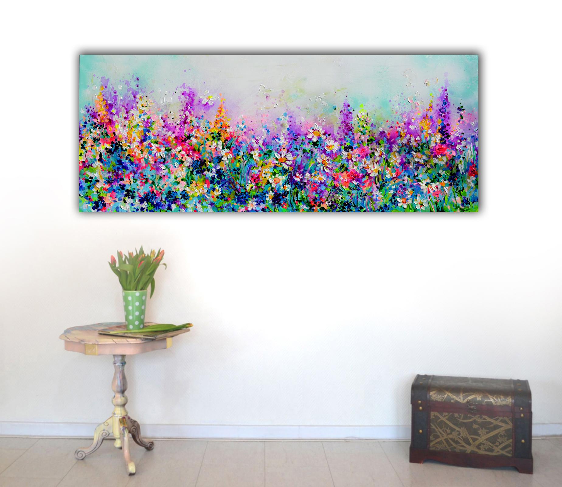 Margaritas Blancas, Delphinium y Campo de Flores Silvestres de Primavera Cottage - Painting de Soos Roxana Gabriela
