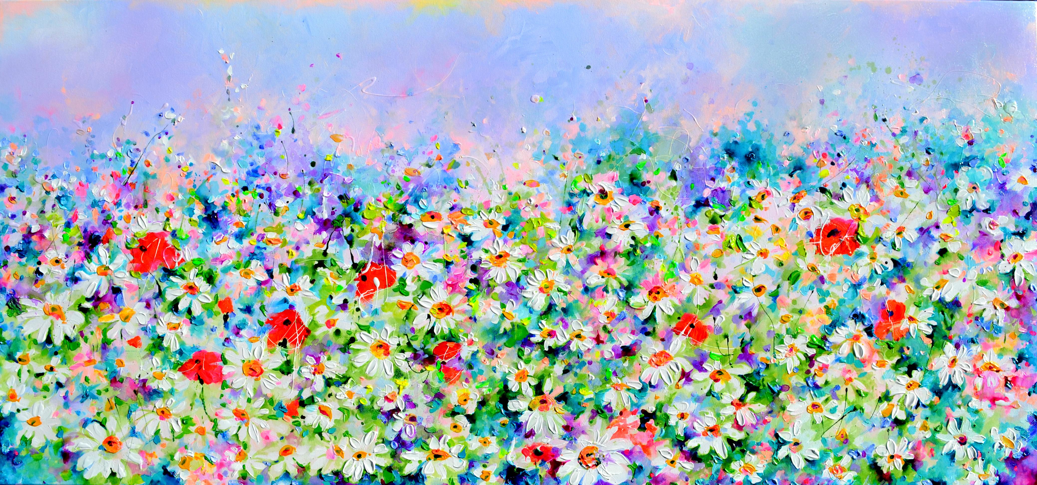 Soos Roxana Gabriela Interior Painting – Weißes Gänseblümchen und rotes Mohnfeld