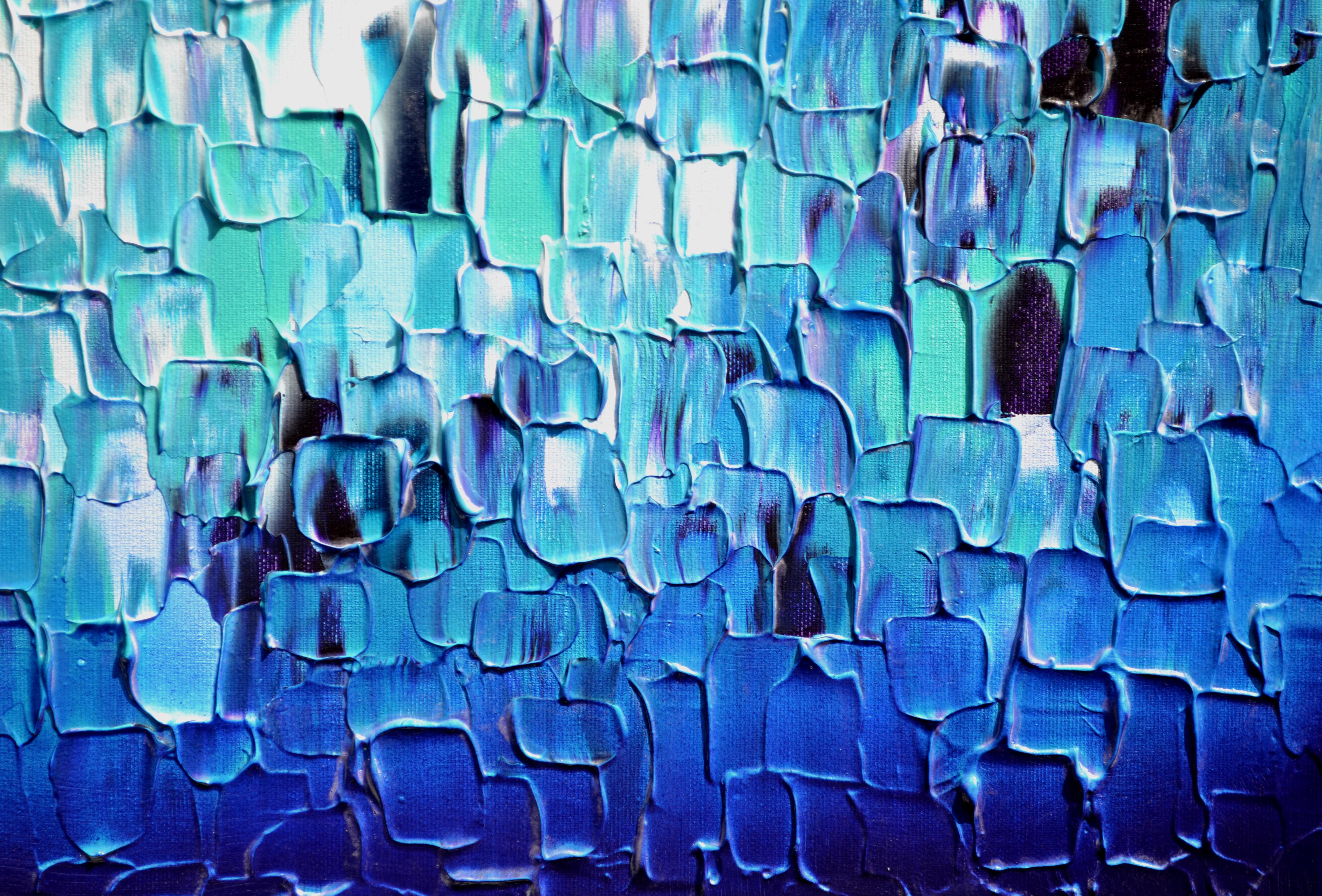 Couteau à palette bleu abstrait en relief 25 - Grande peinture texturée océanique en vente 2