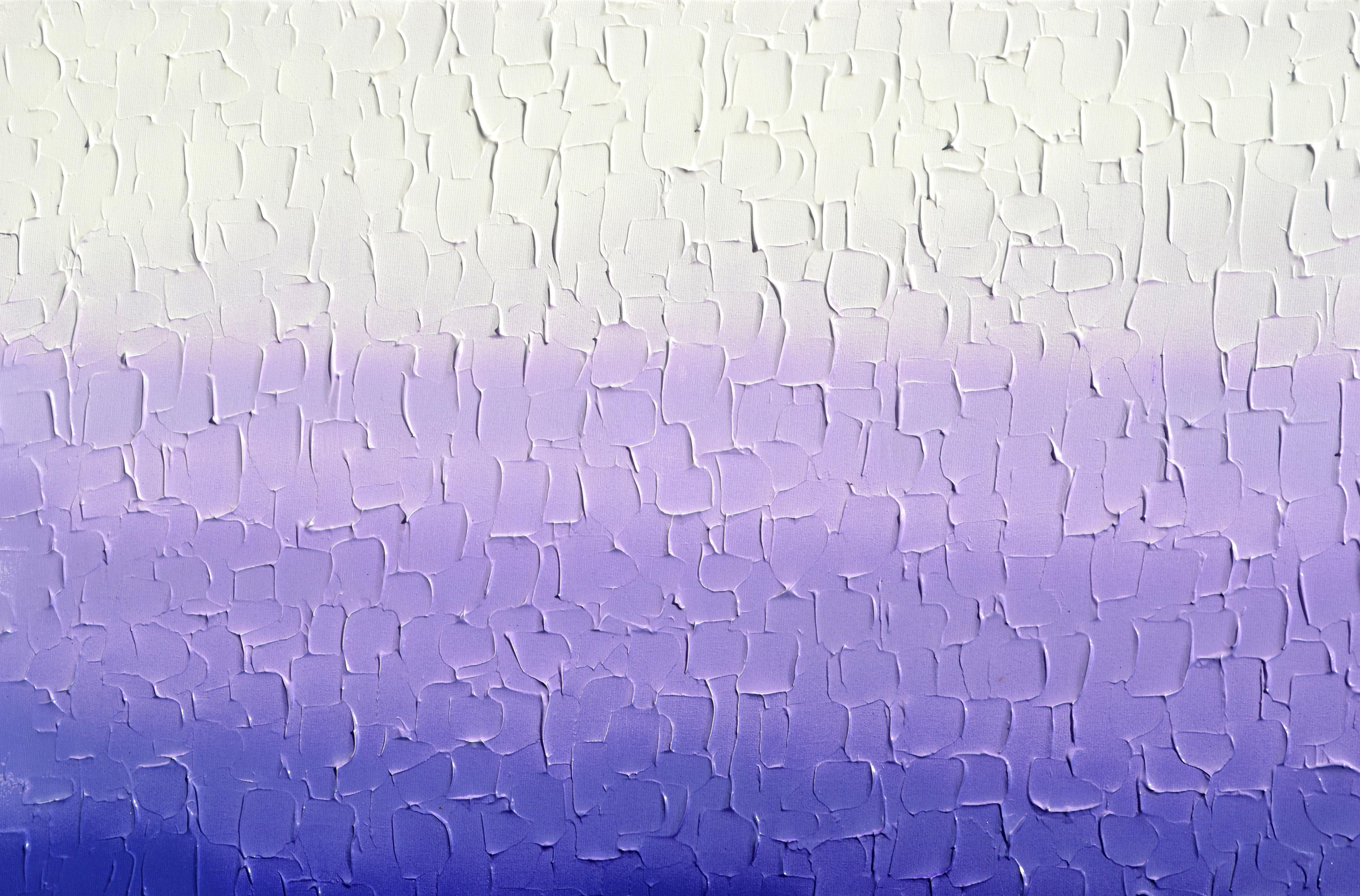 Tranquil - Purple Gradient - Grande peinture abstraite au couteau à palette en relief - Abstrait Painting par SOOS TIBERIU