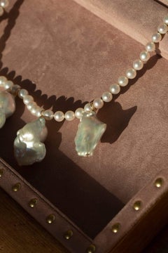 Sophia Baroque Pearl Necklace