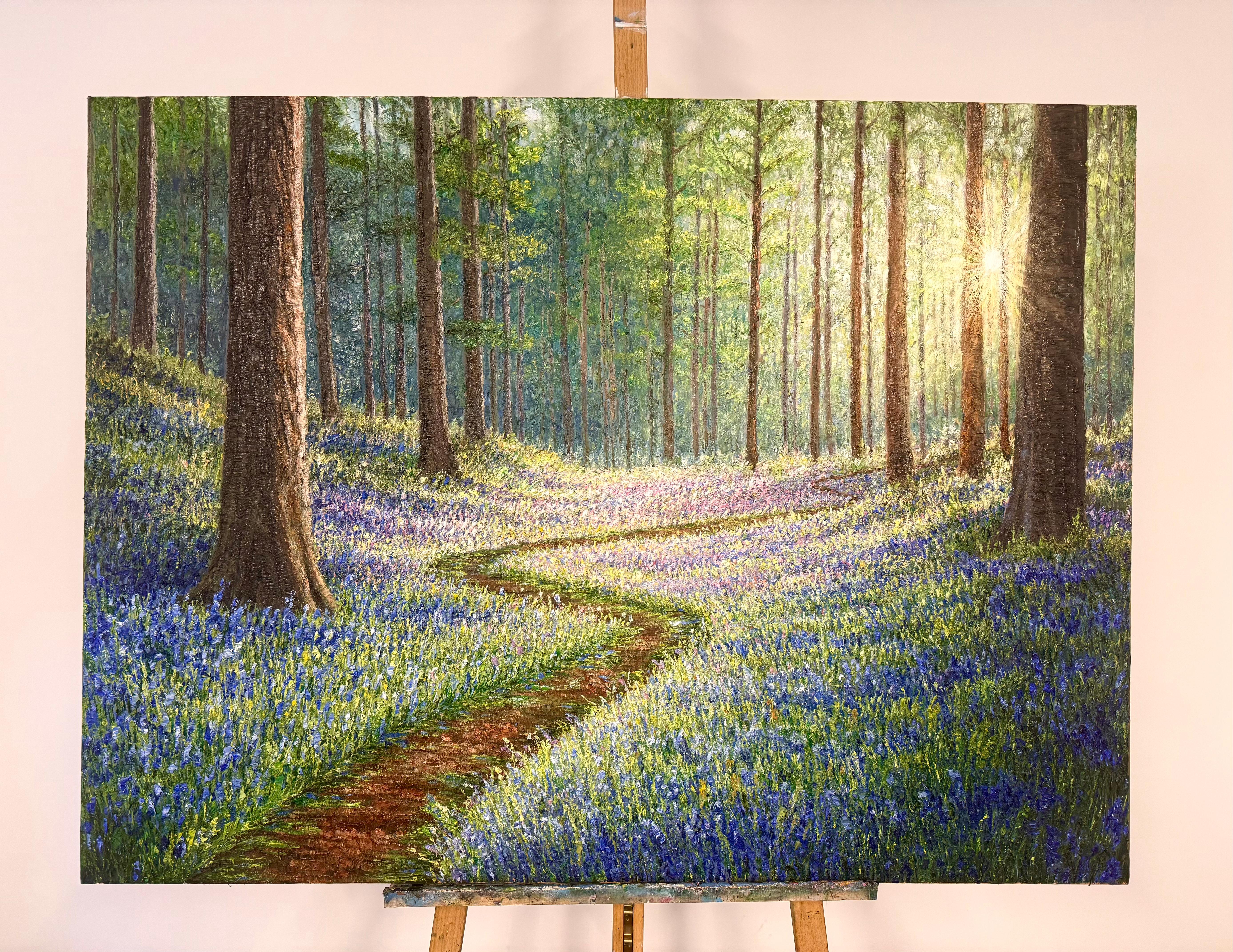 Sunlit Bluebells - original realismus landschaft öl gemälde-zeitgenössischen kunstwerk (Impressionismus), Painting, von Sophia Chalklen