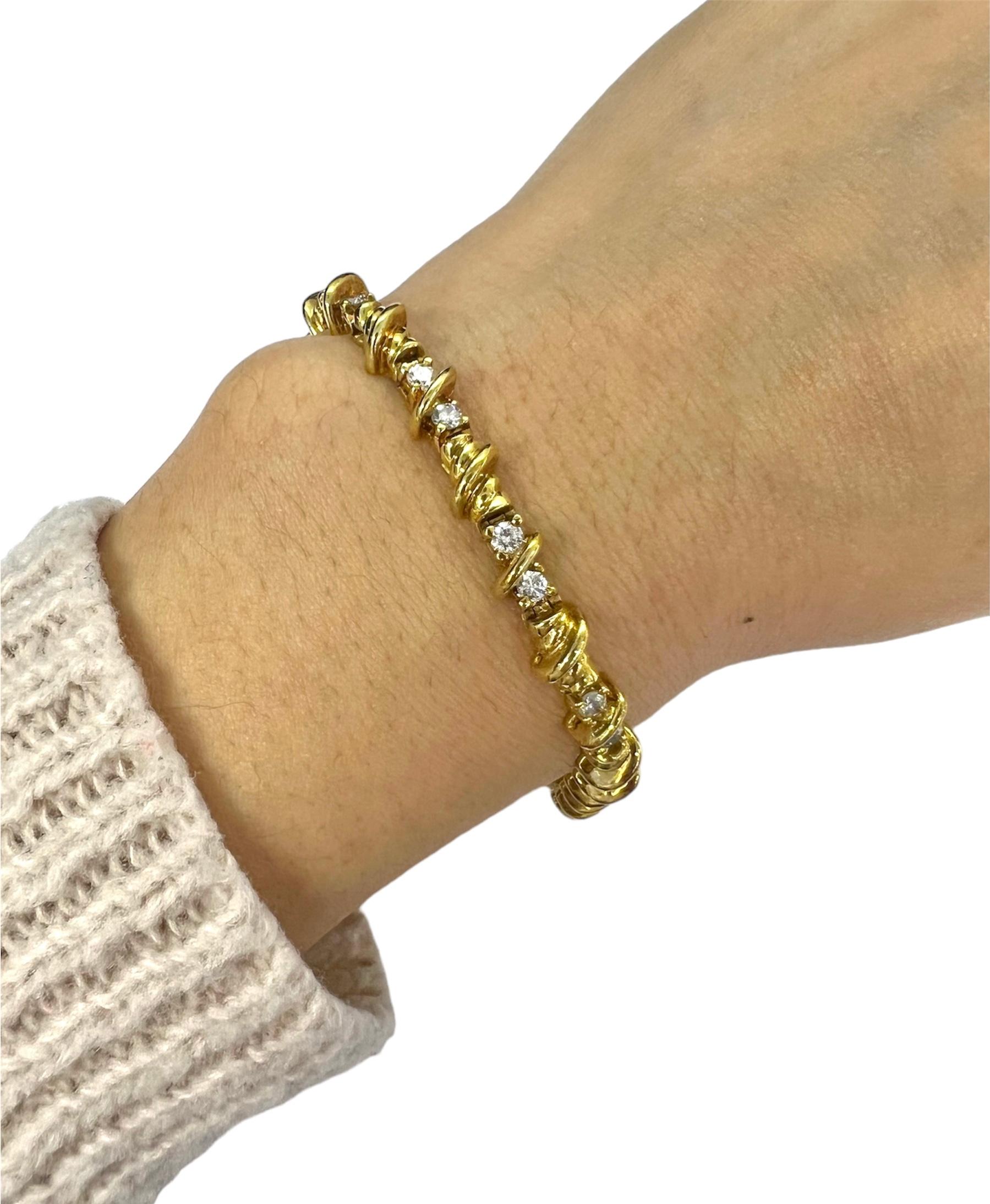 Sophia D. 14K Yellow Gold Bracelet with Diamonds In New Condition For Sale In New York, NY