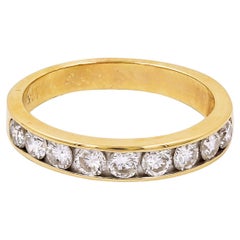 Sophia D. Ring aus 14 Karat Gelbgold mit runden Diamanten