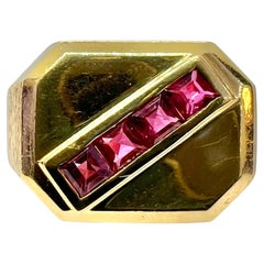 Sophia D. Bague en or jaune 14 carats et rubis 