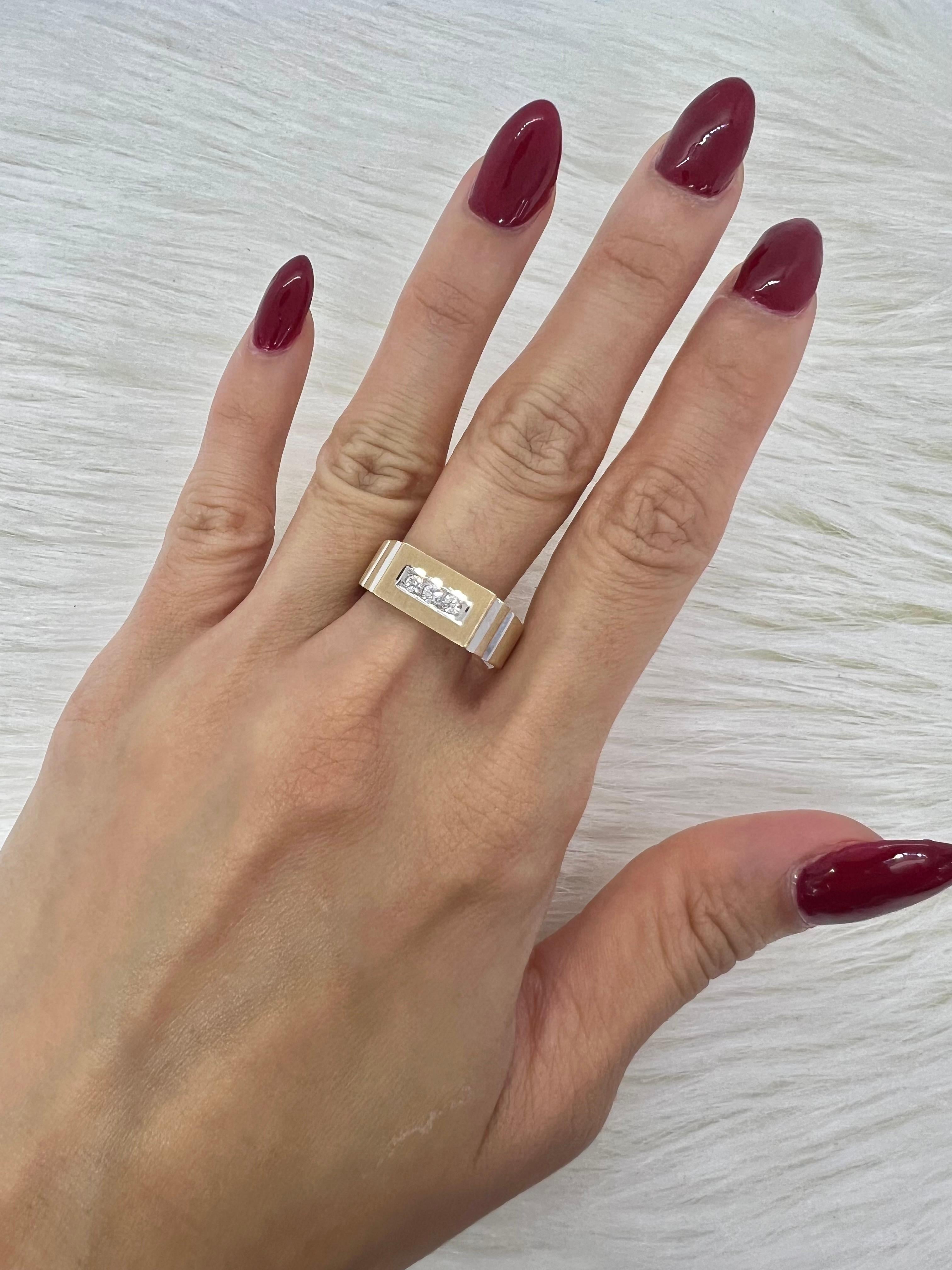 Women's or Men's Sophia D. 14K Yellow Gold Signet Ring For Sale