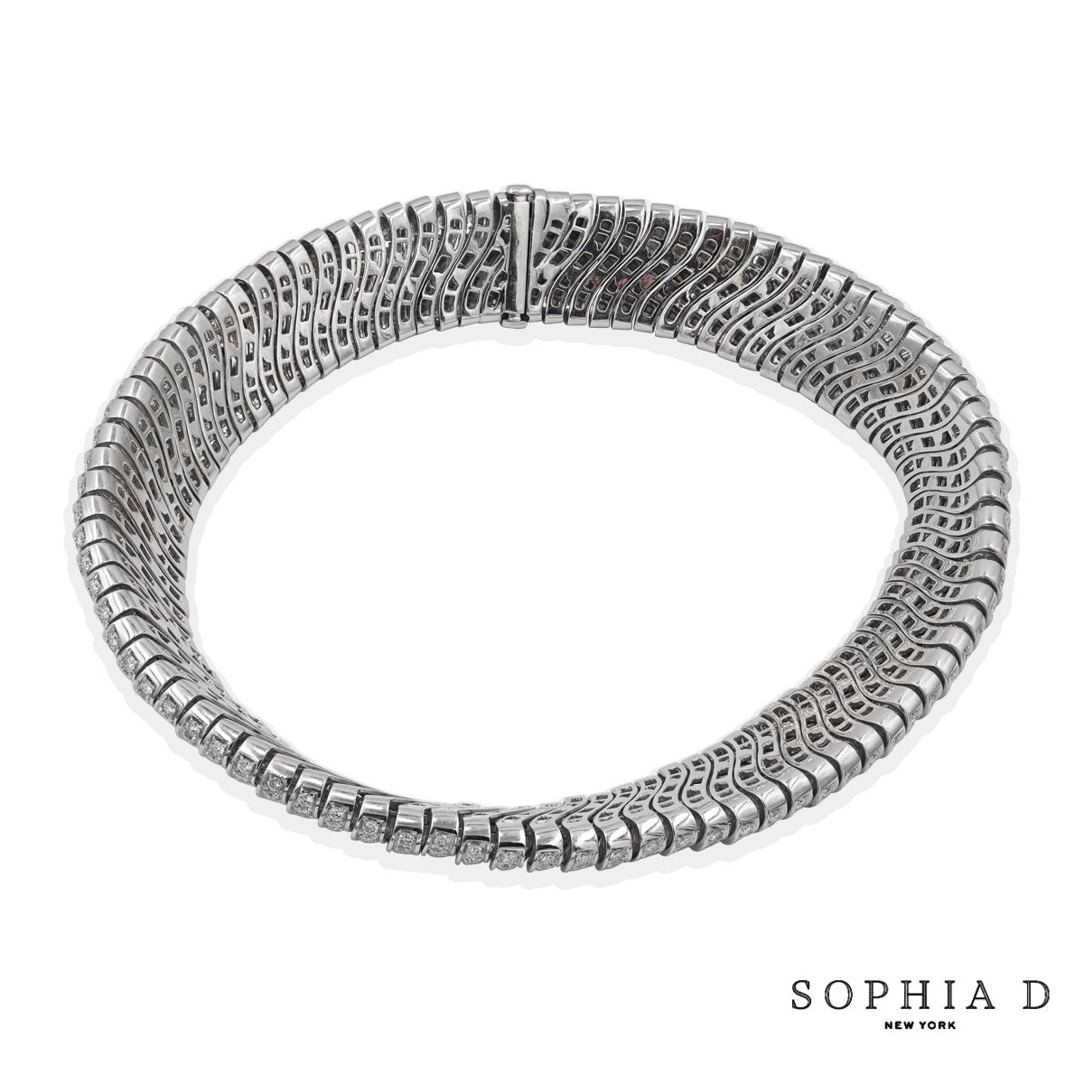 Round Cut Sophia D. 18K White Gold 35 Carat Diamond Necklace For Sale