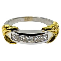 Sophia D. Bague en or jaune et blanc 18 carats avec diamants