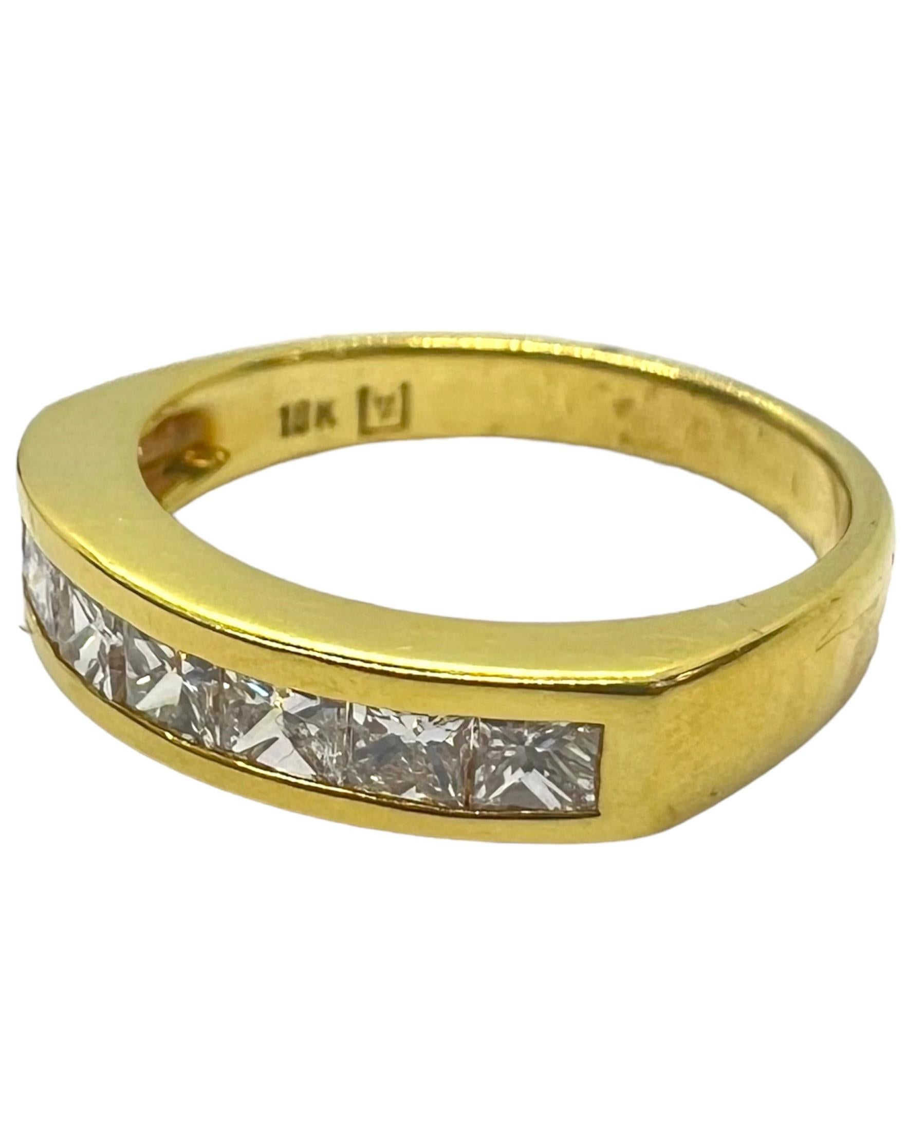 18K yellow gold ring with square cut diamonds.

Sophia D by Joseph Dardashti LTD has been known worldwide for 35 years and are inspired by classic Art Deco design that merges with modern manufacturing techniques.