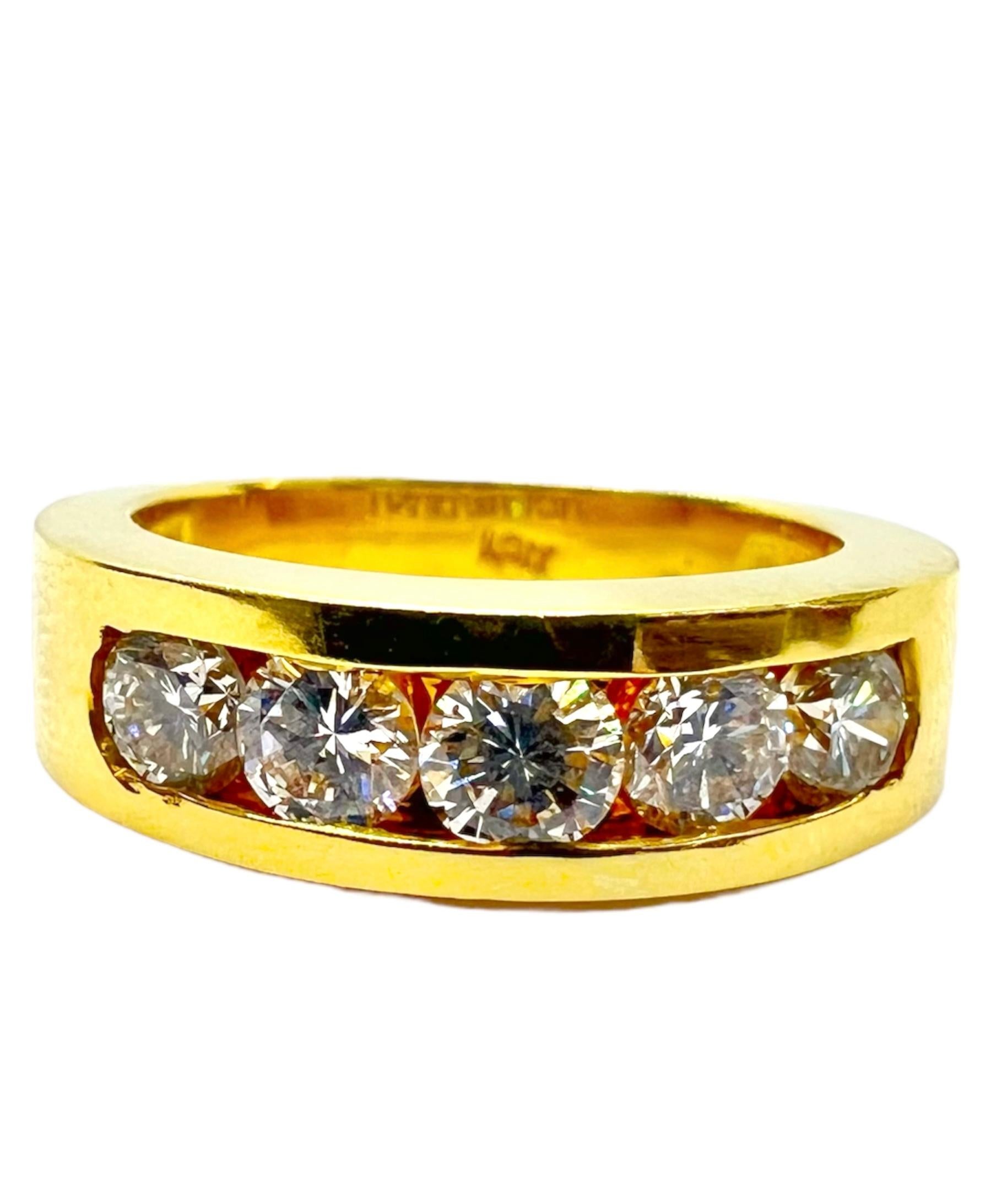 Round Cut Sophia D. 18K Yellow Gold Band Ring For Sale