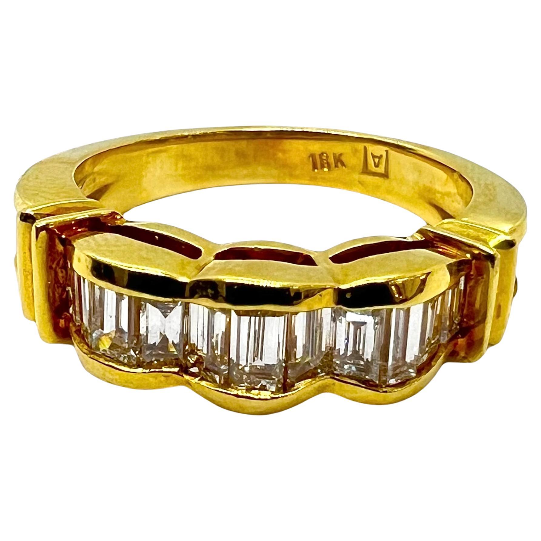 Sophia D. 18K Yellow Gold Band Ring For Sale