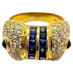Sophia D. Ring aus 18 Karat Gelbgold mit blauem Saphir und Diamant