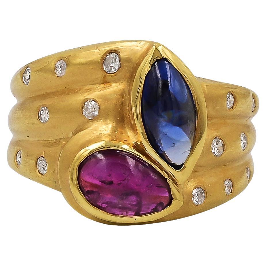 Sophia D. 18K Yellow Gold Blue Sapphire and Ruby Ring For Sale