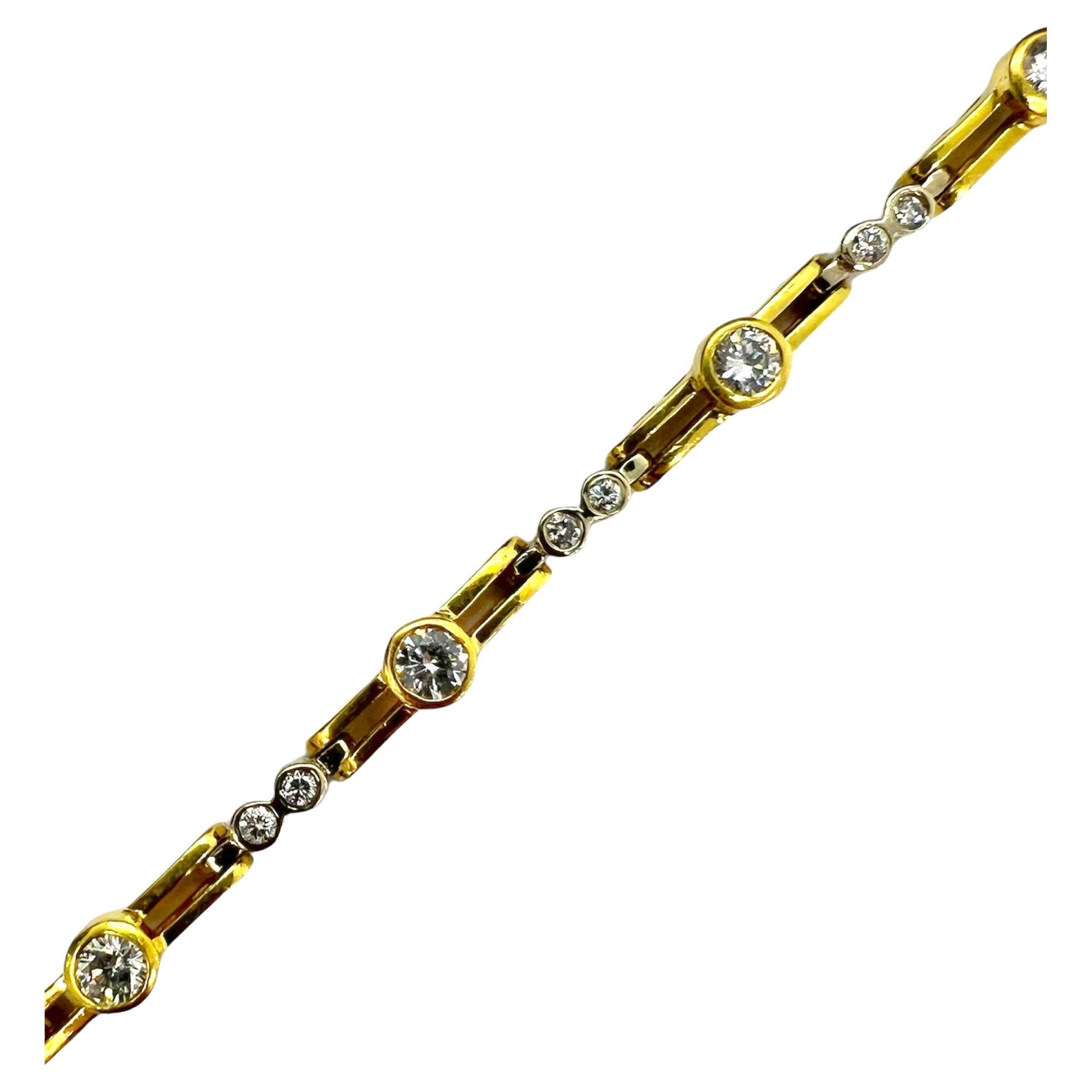 Sophia D. Bracelet en or jaune 18 carats avec diamants en vente