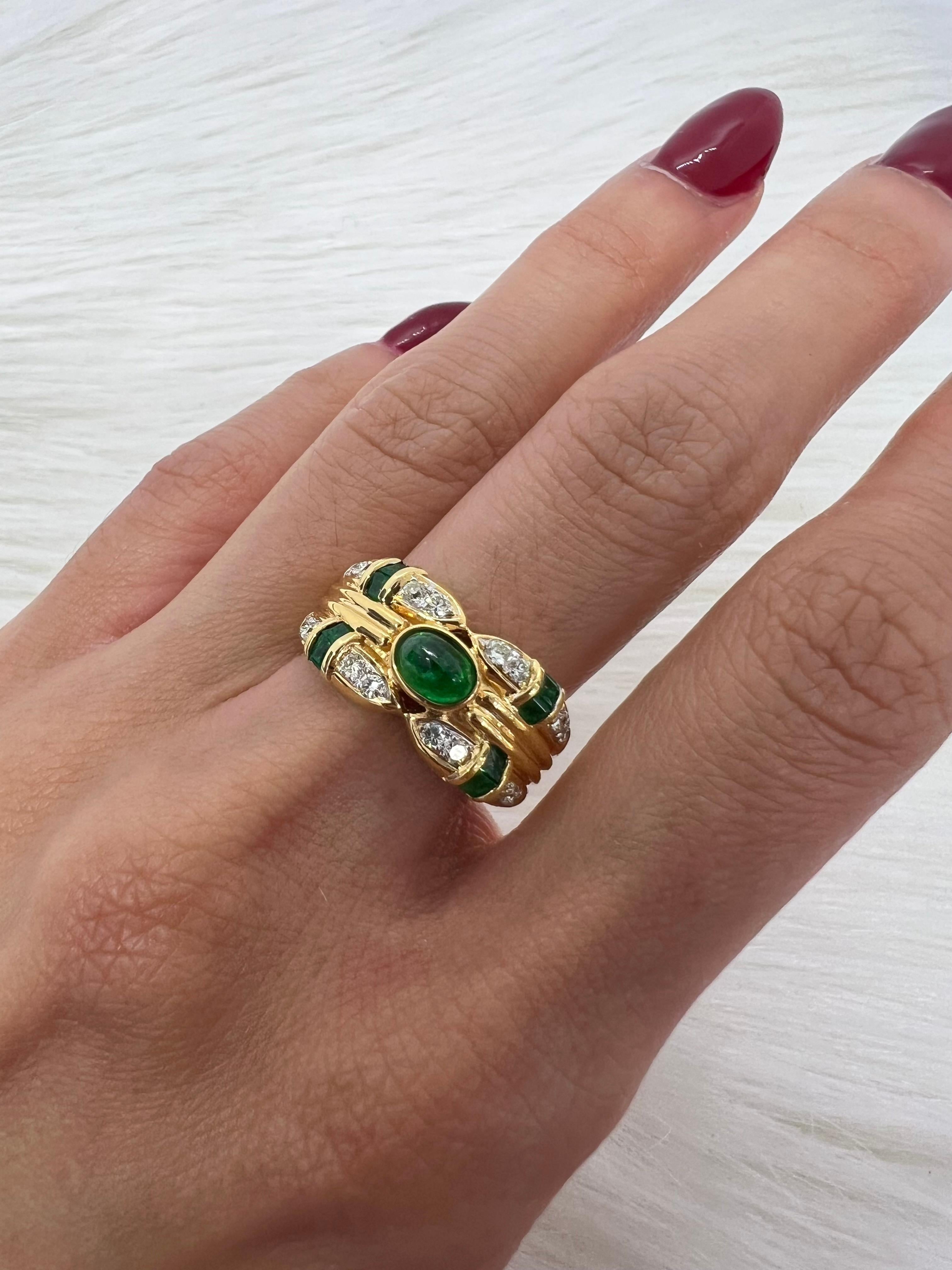 Cabochon Sophia D. 18K Yellow Gold Diamond and Emerald Ring For Sale