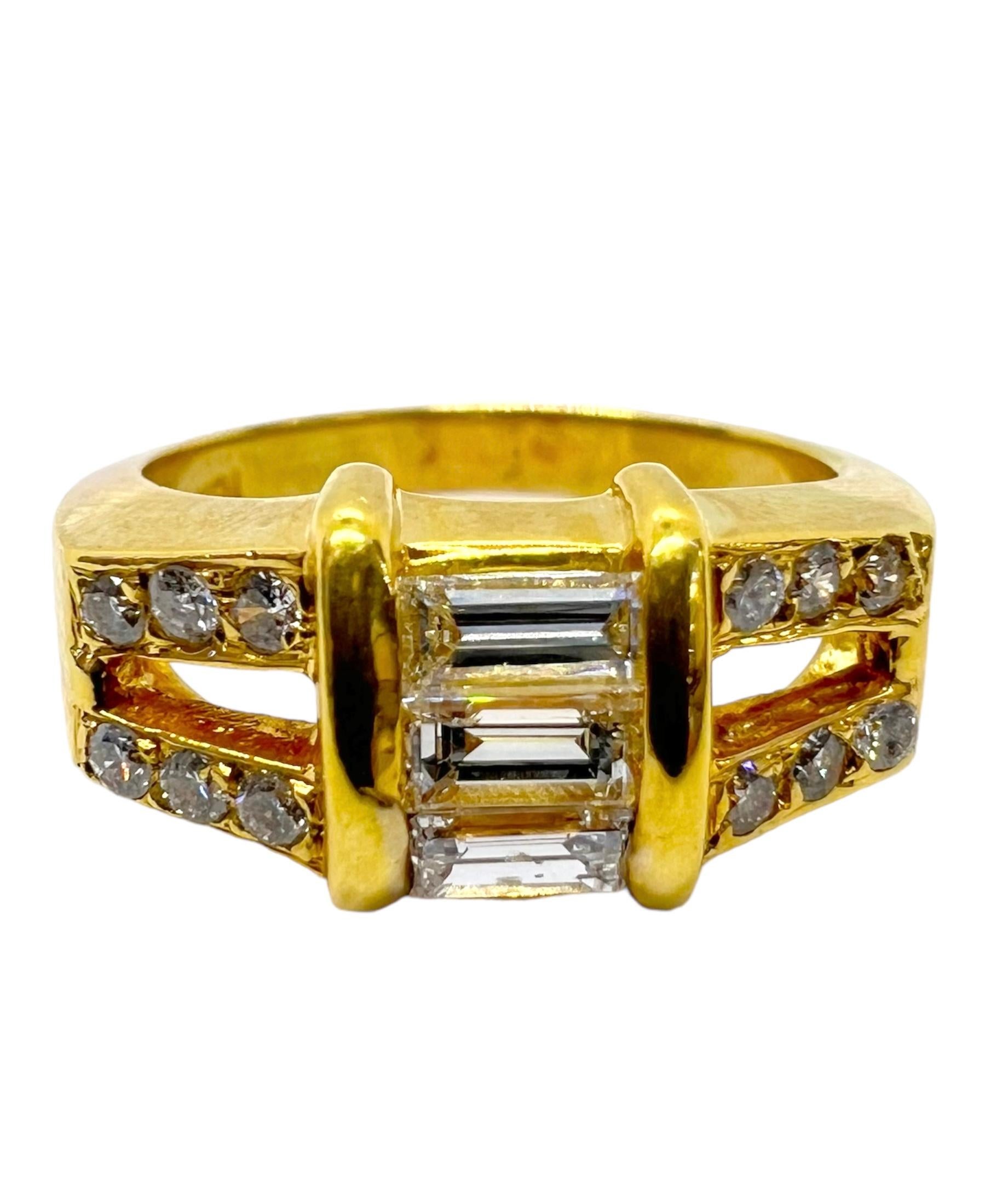 Taille ronde Sophia D. Bague en or jaune 18 carats avec diamants en vente