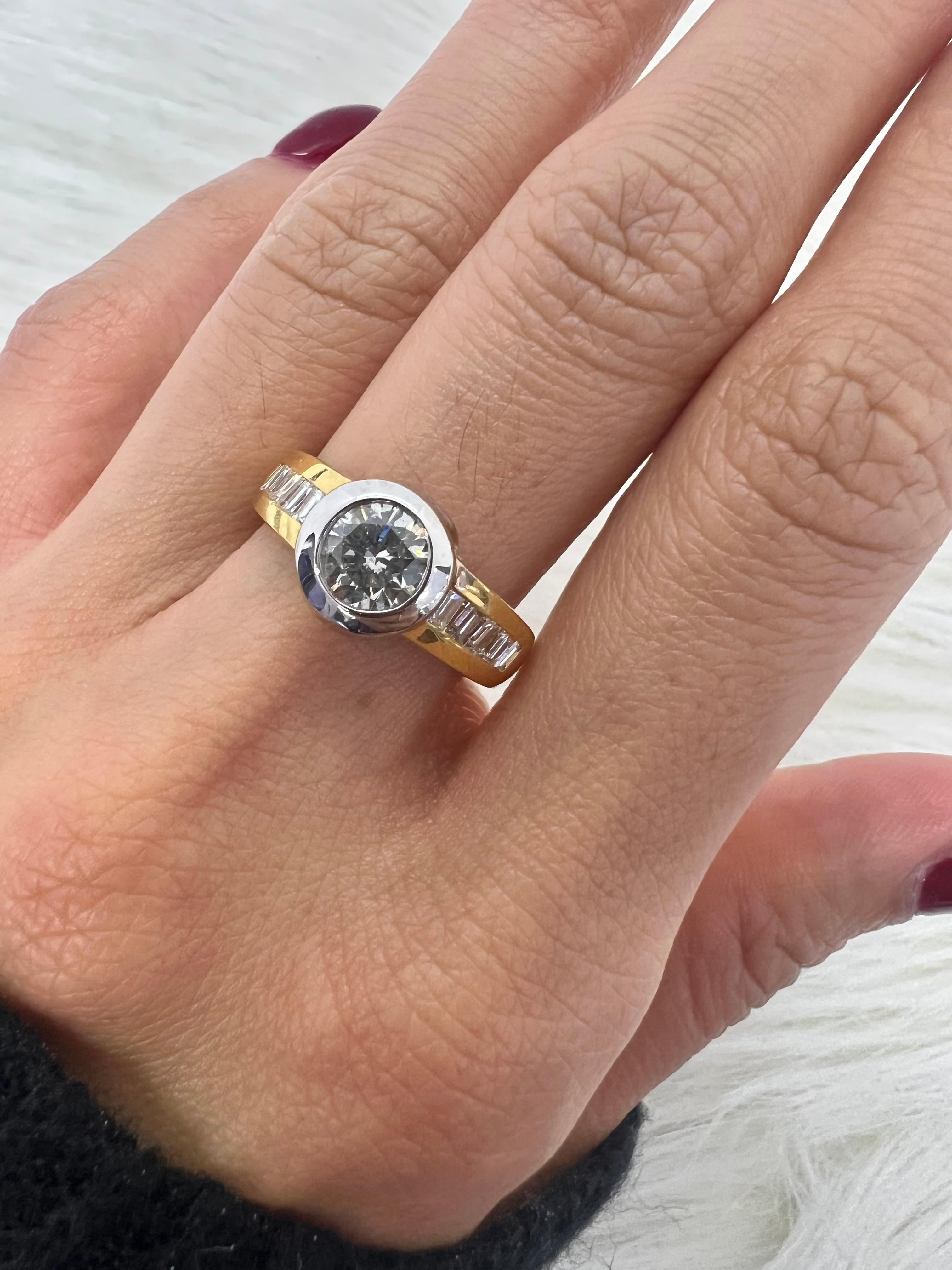 Round Cut Sophia D. 18K Yellow Gold Diamond Ring For Sale