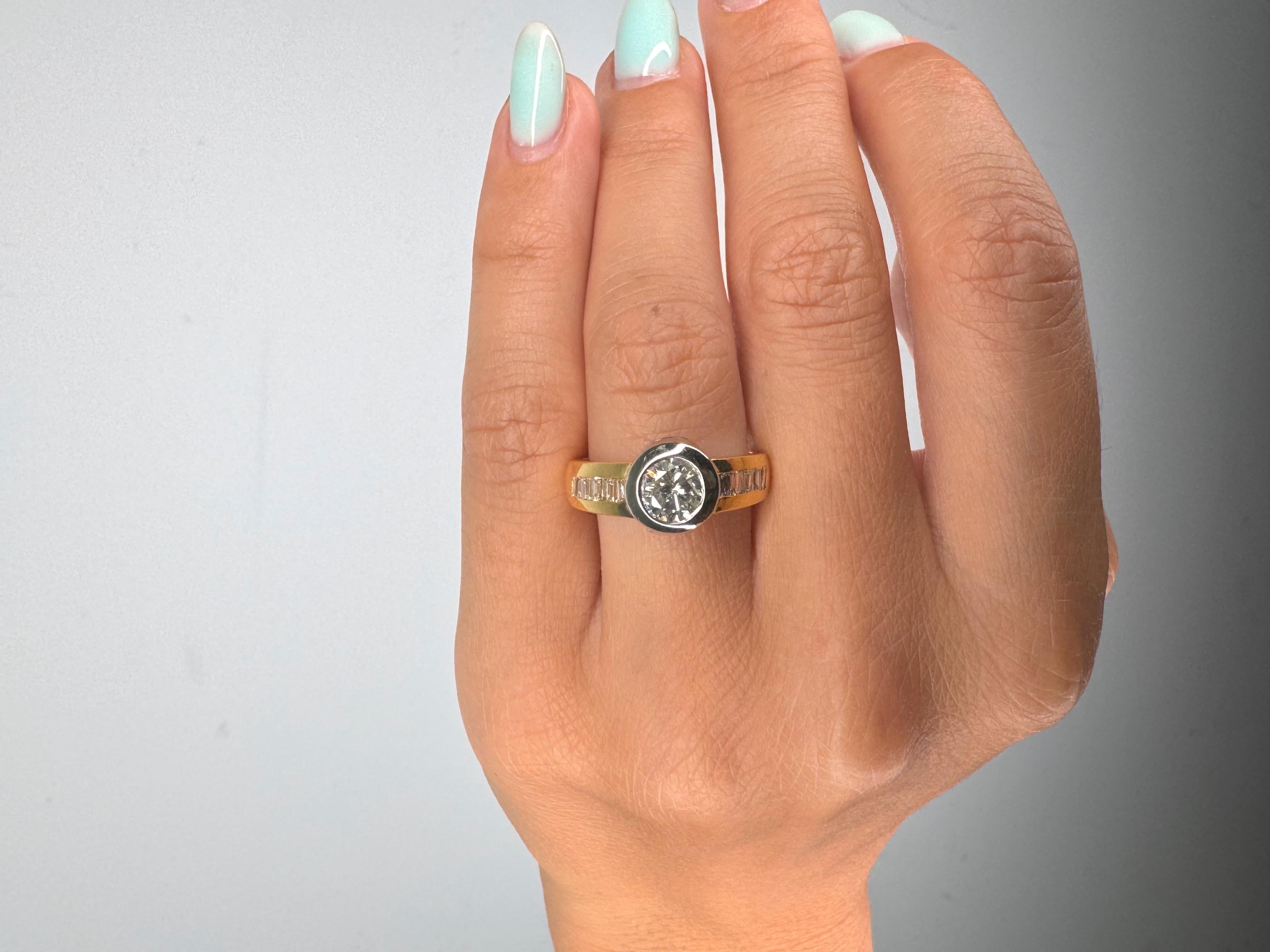Sophia D. 18K Yellow Gold Bezel Set Diamond Ring In New Condition In New York, NY