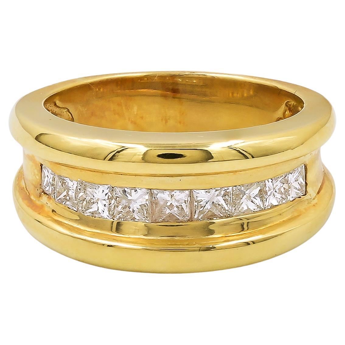 Sophia D. 18K Yellow Gold Diamond Ring For Sale