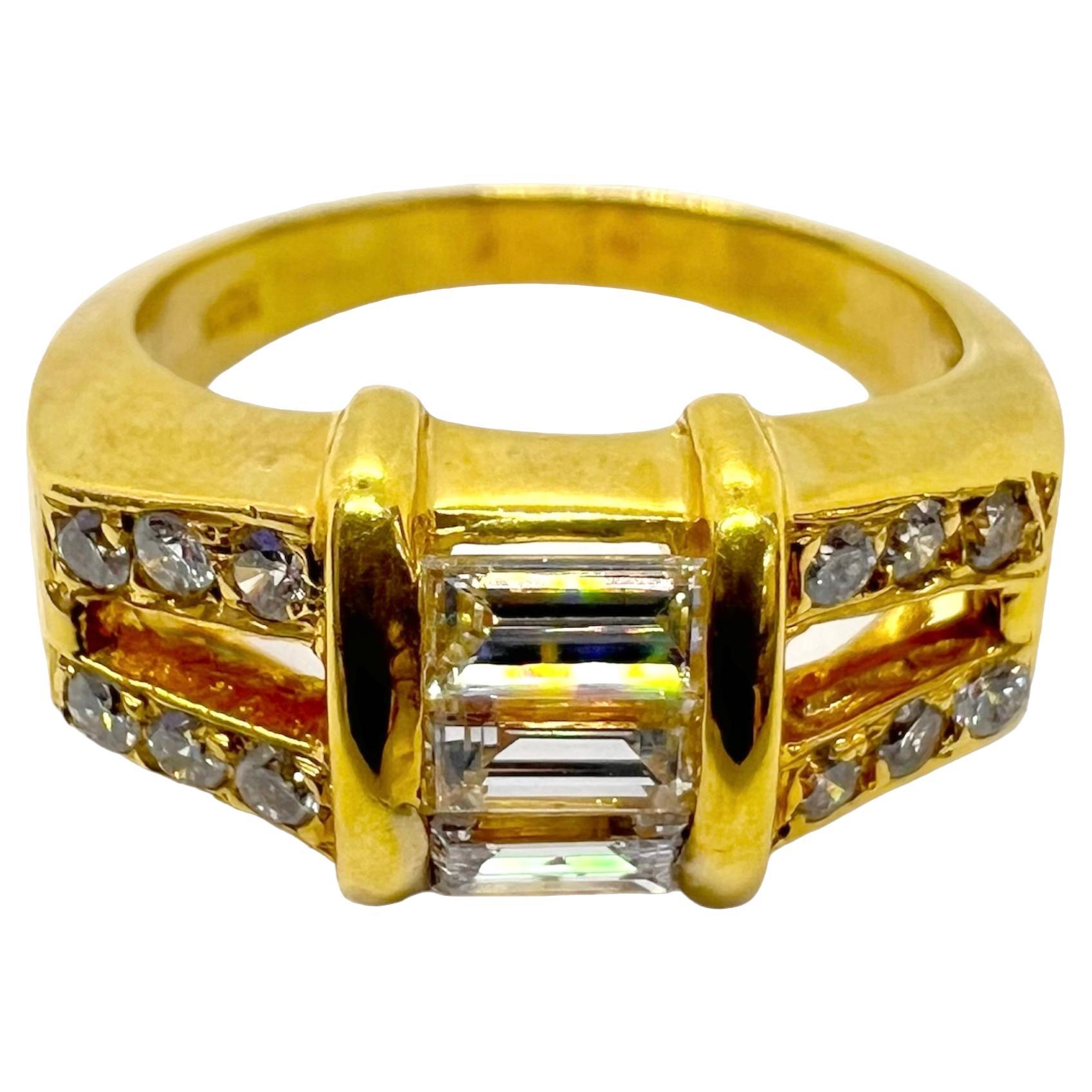 Sophia D. Bague en or jaune 18 carats avec diamants en vente