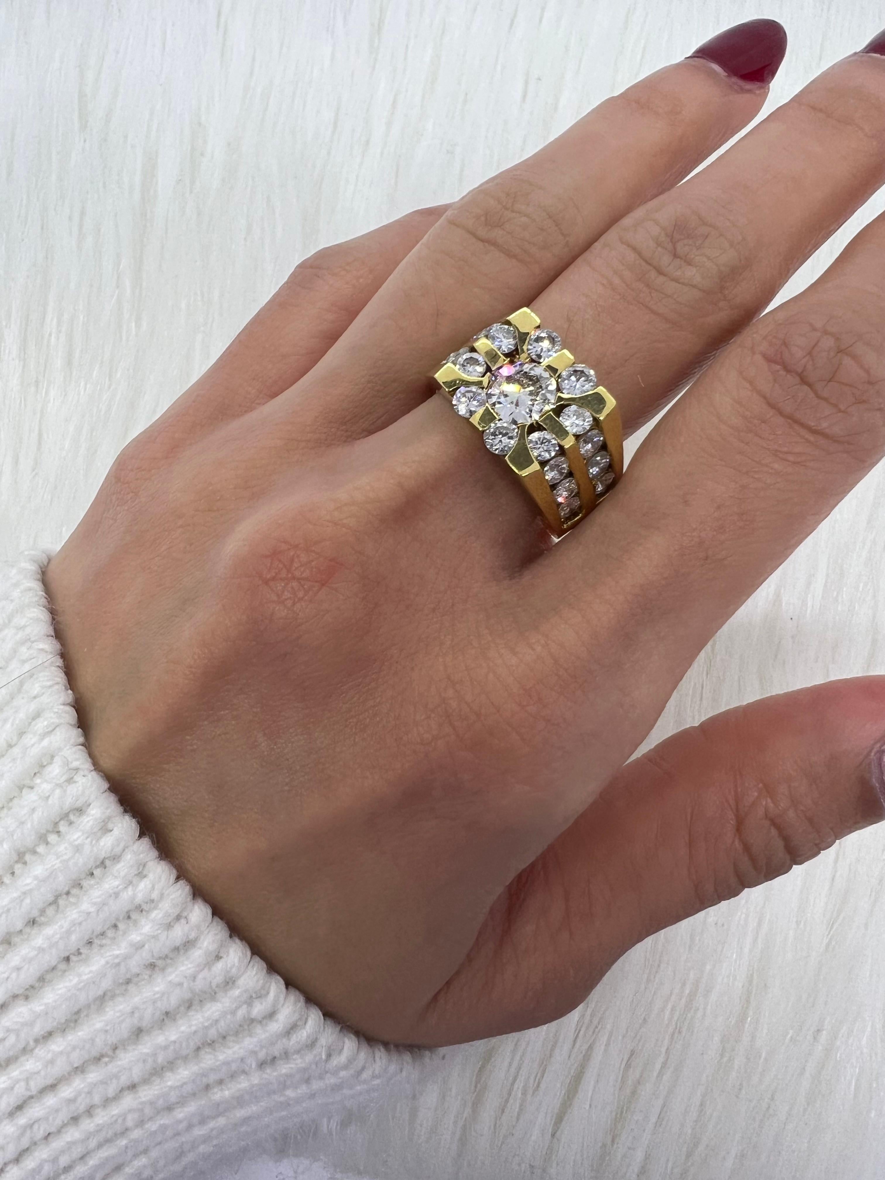 Sophia D. 18K Yellow Gold Dome Ring with Diamonds In New Condition For Sale In New York, NY