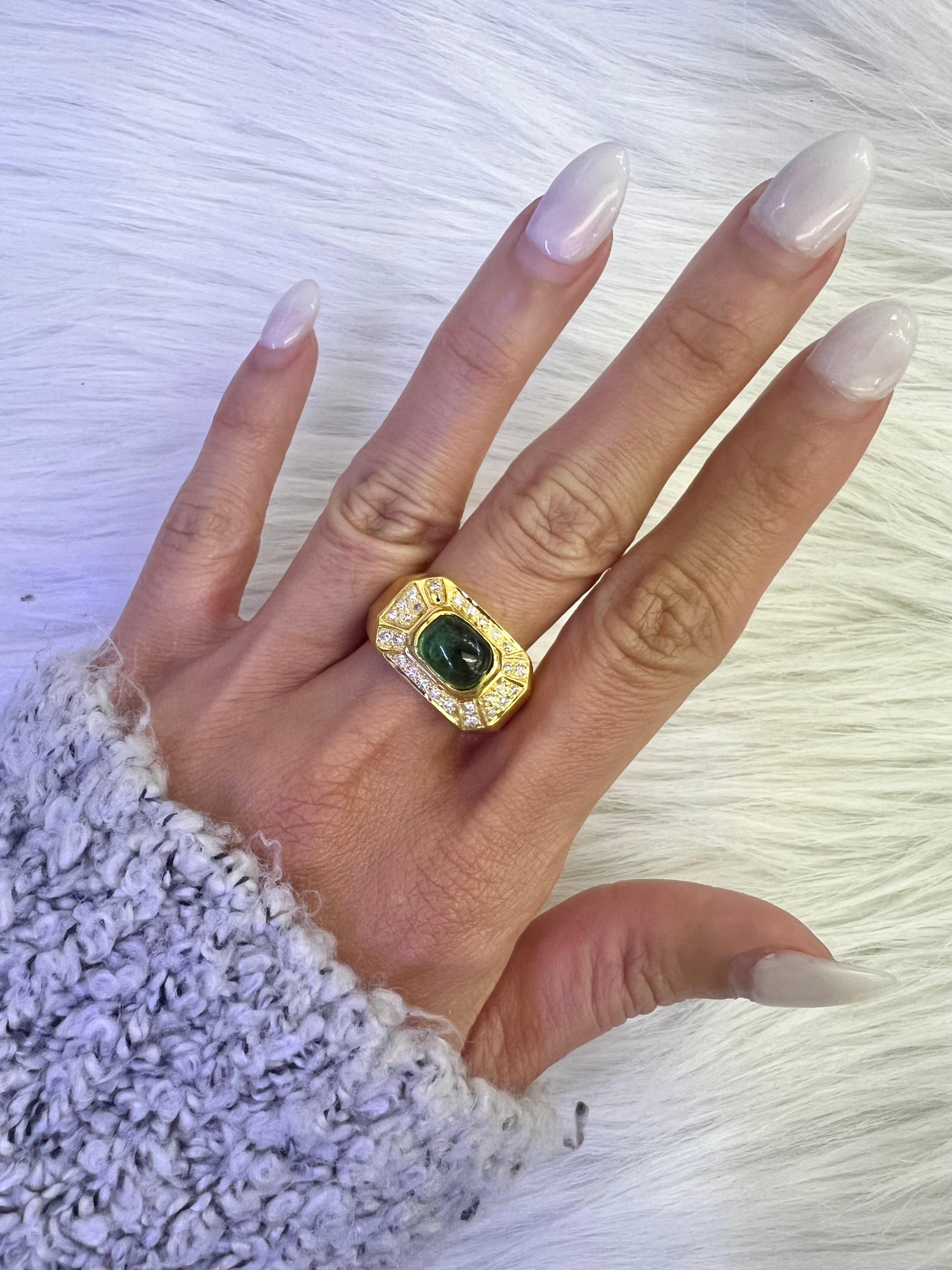 Cabochon Sophia D. 18K Yellow Gold Emerald Ring For Sale