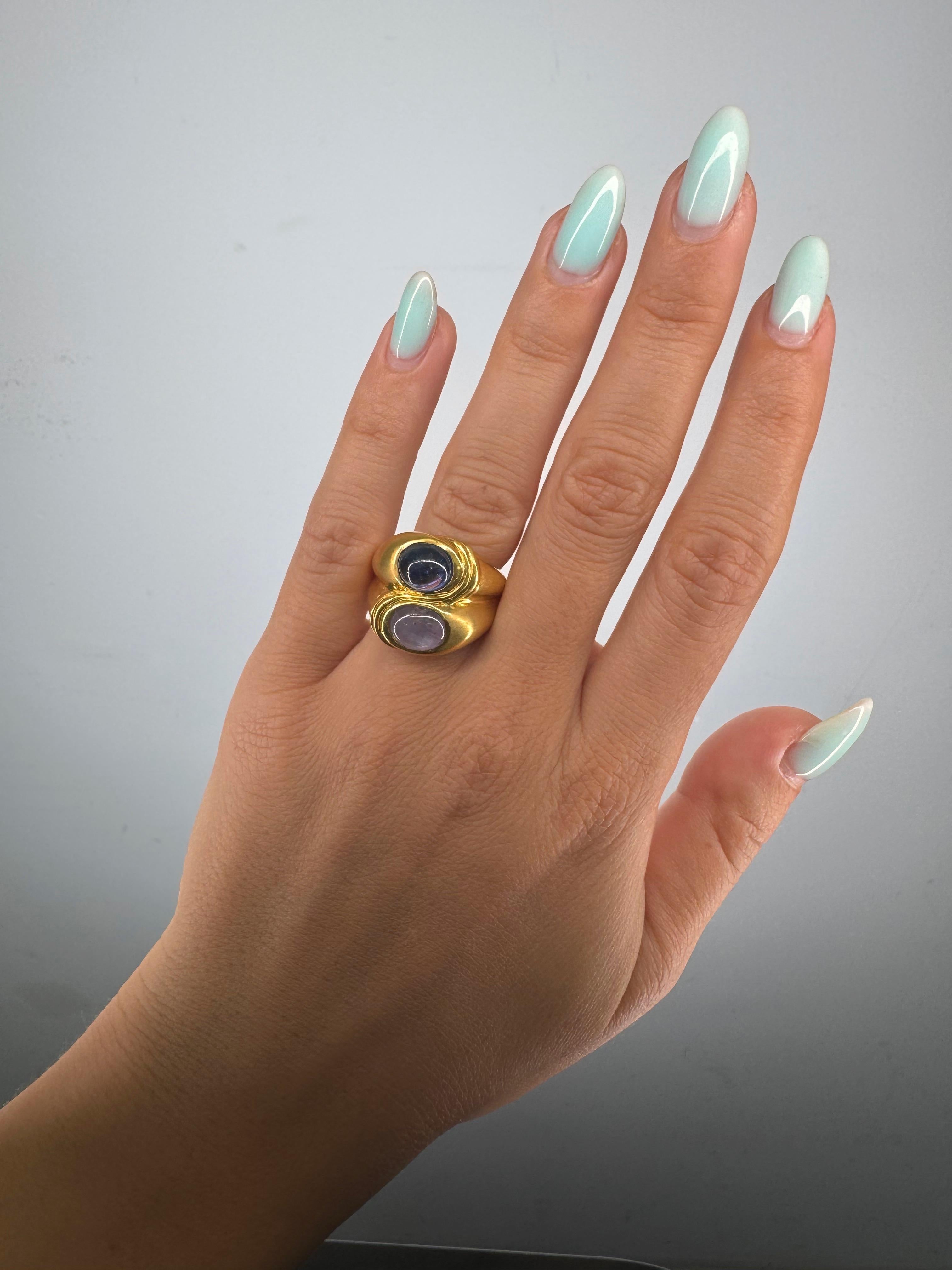 Women's or Men's Sophia D. 18K Yellow Gold Ring For Sale