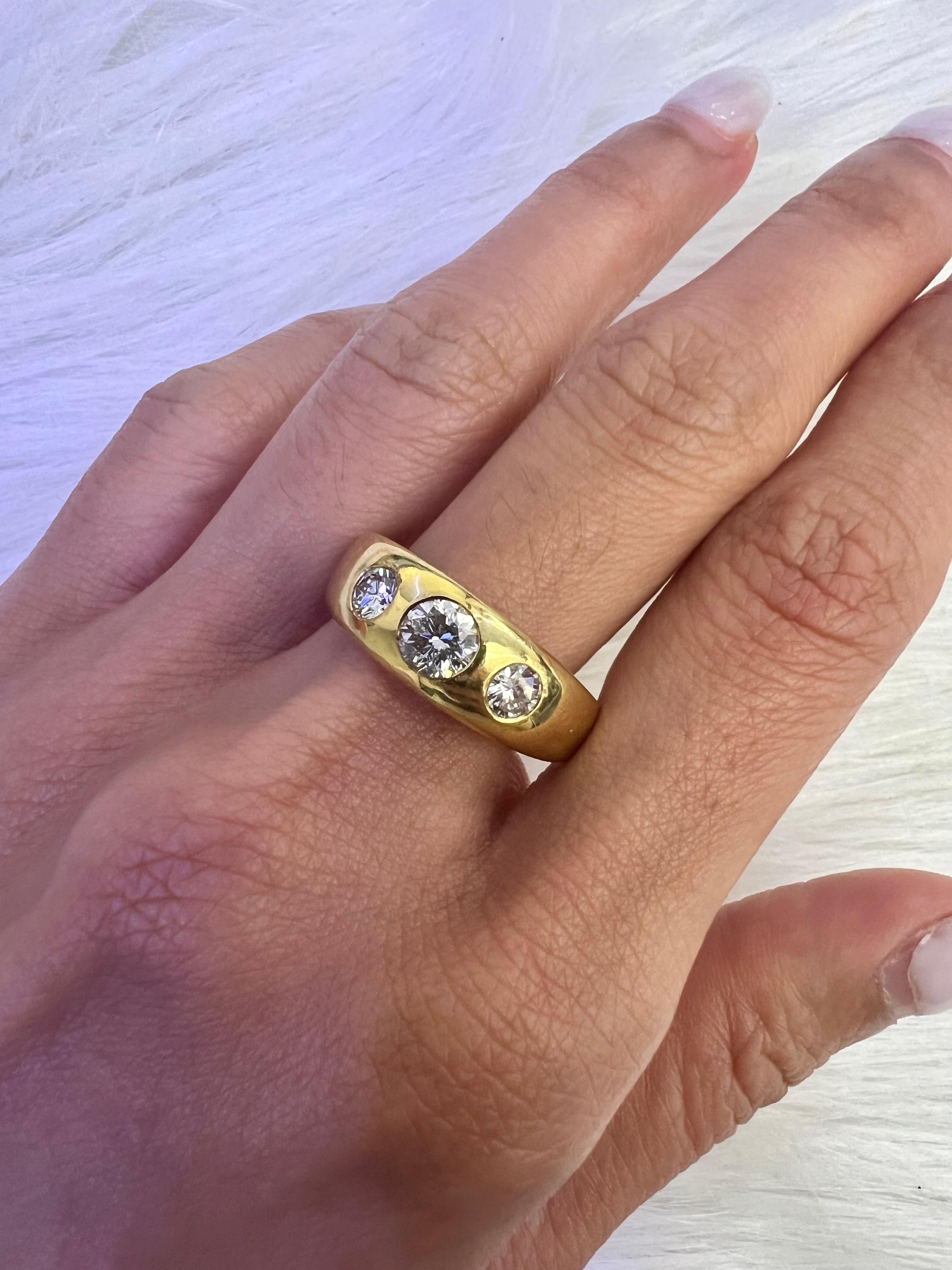 Round Cut Sophia D. 18K Yellow Gold Ring with Diamonds For Sale