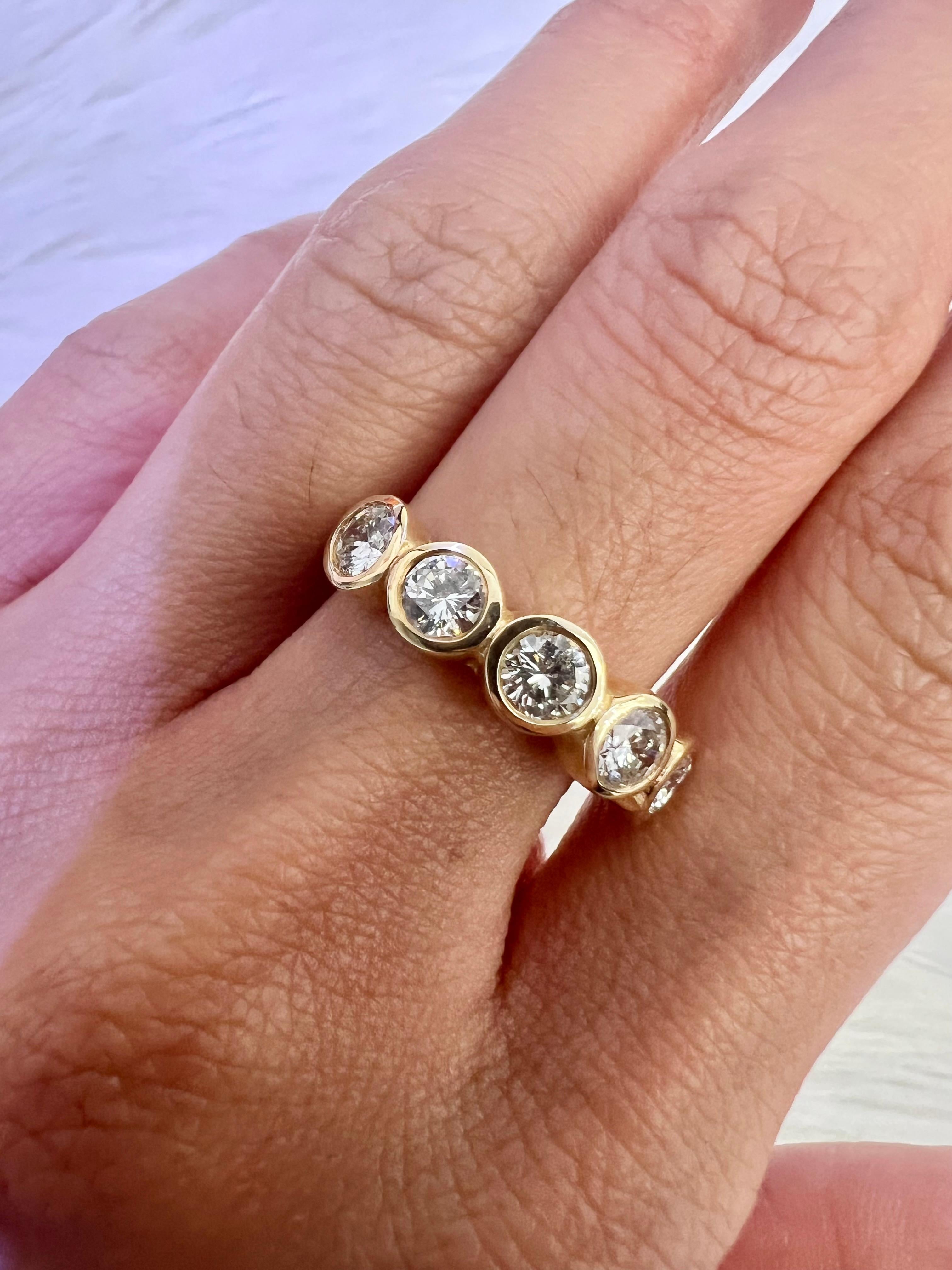 Sophia D. 18K Yellow Gold Ring with Round Diamonds In New Condition For Sale In New York, NY