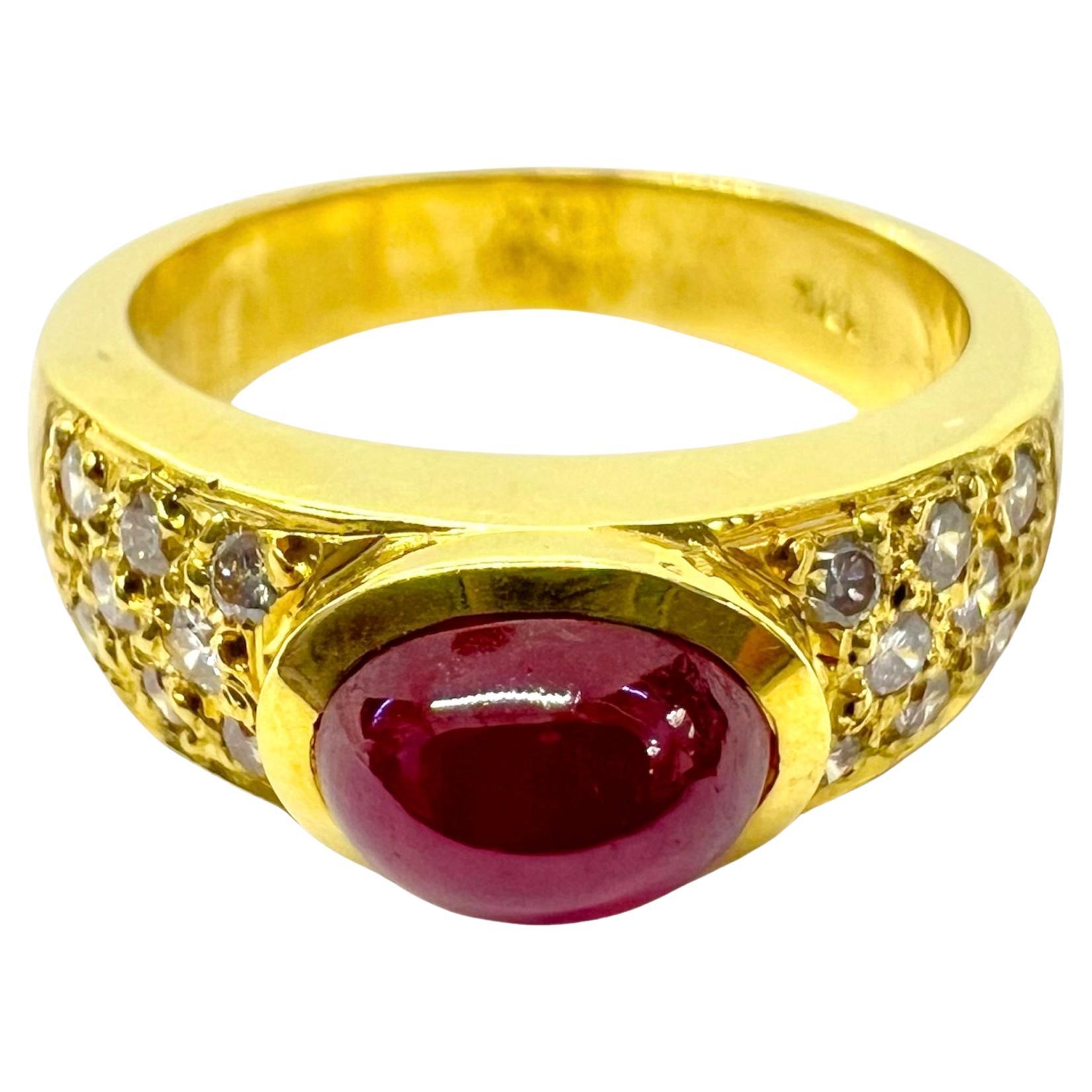 Sophia D. Bague en or jaune 18 carats, rubis et diamants en vente