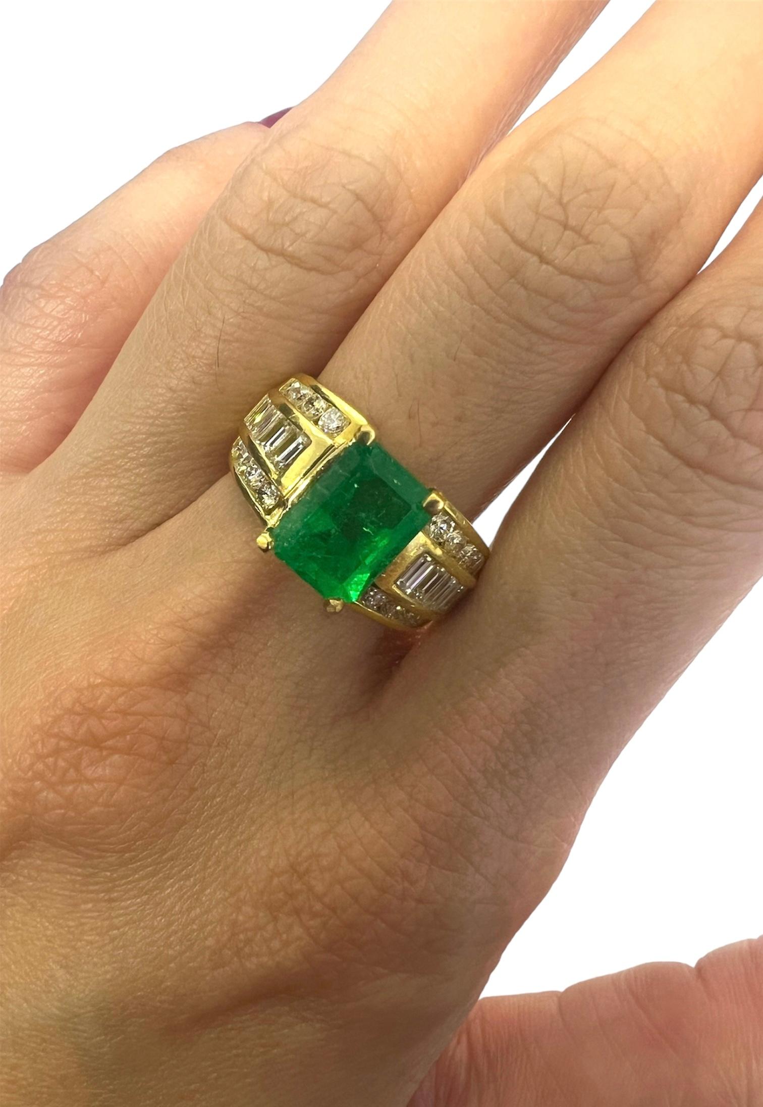 Emerald Cut Sophia D. 2.75 Carat Emerald Yellow Gold Ring For Sale