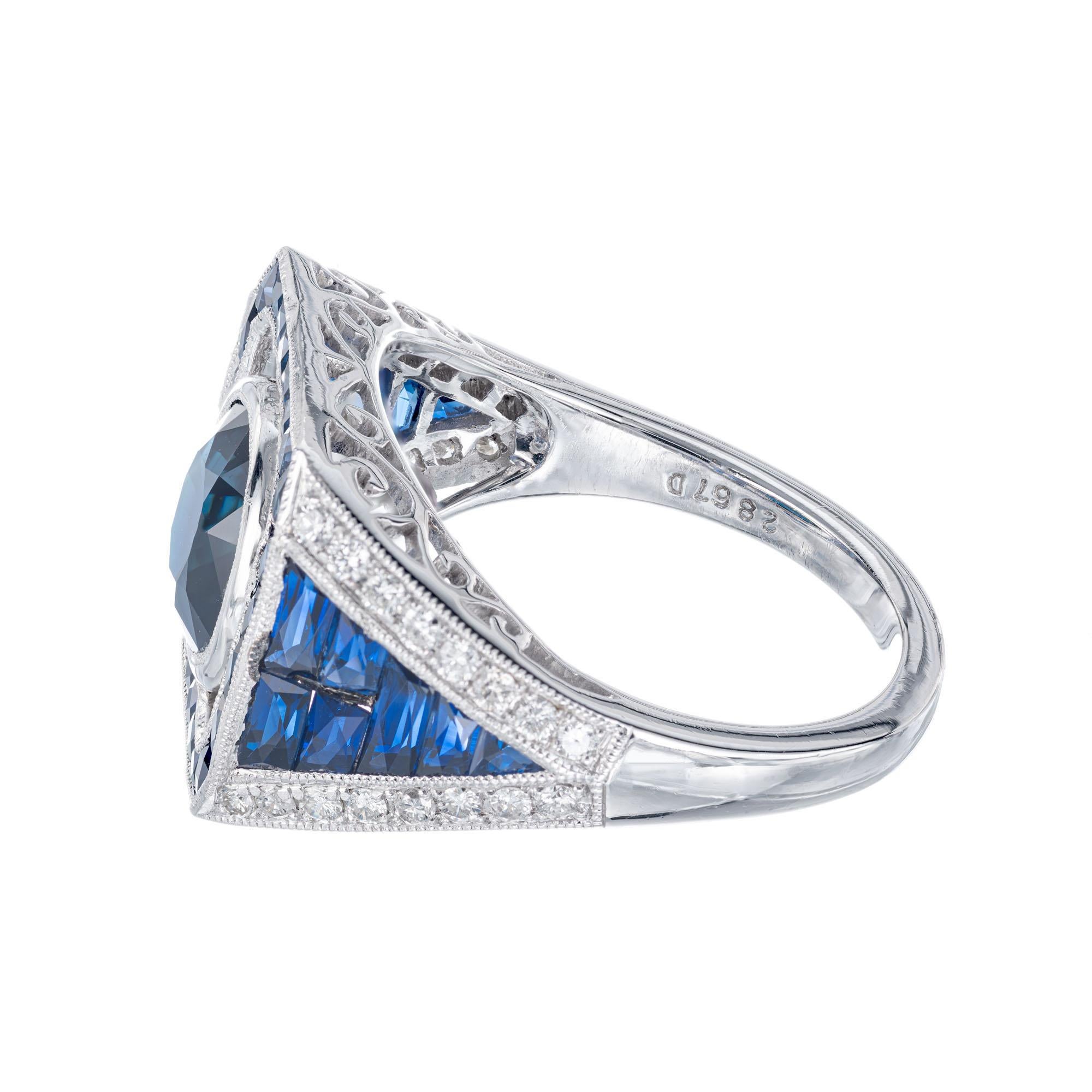 Bague de fiançailles Sophia en platine avec saphir de 2,80 carats et diamants Bon état - En vente à Stamford, CT
