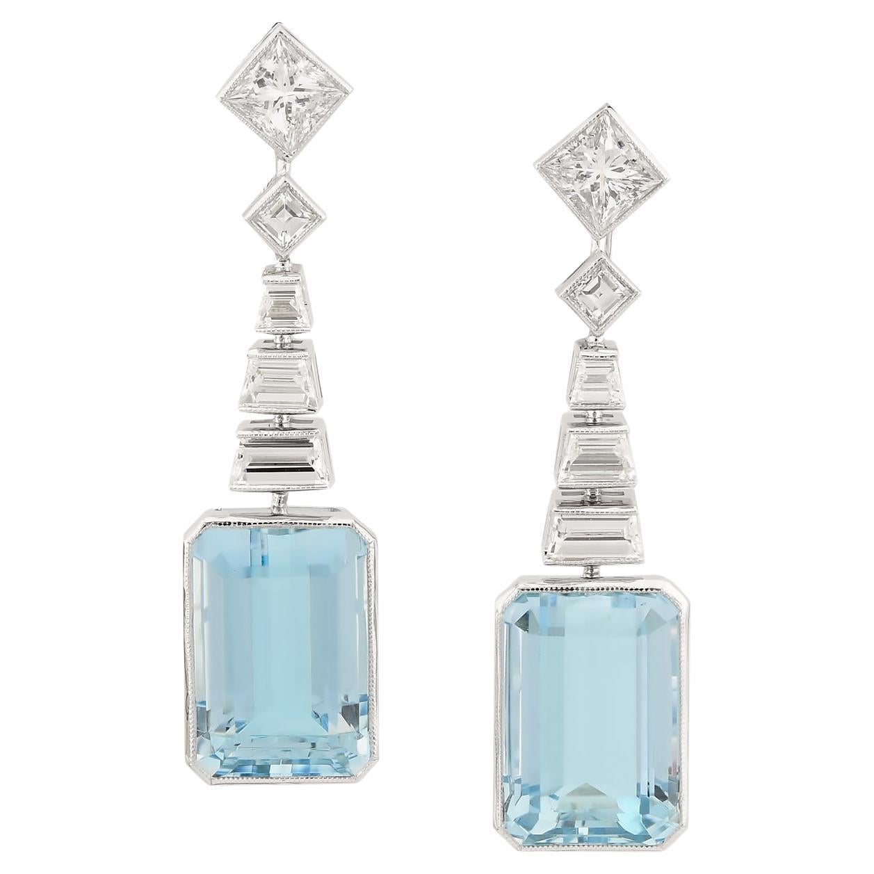 Orecchini a goccia D.D Art con acquamarina e diamanti in platino