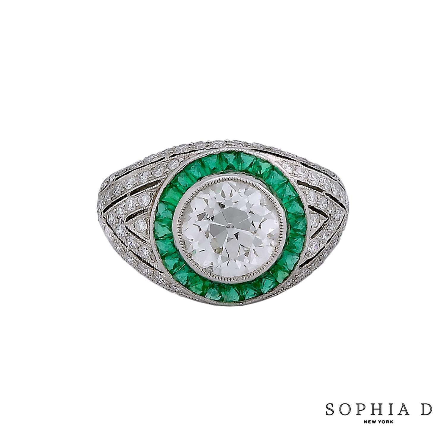 Sophia D Art Deco Platinum Ring with 2.44 Carat Round Diamond and Emerald Halo In New Condition For Sale In New York, NY
