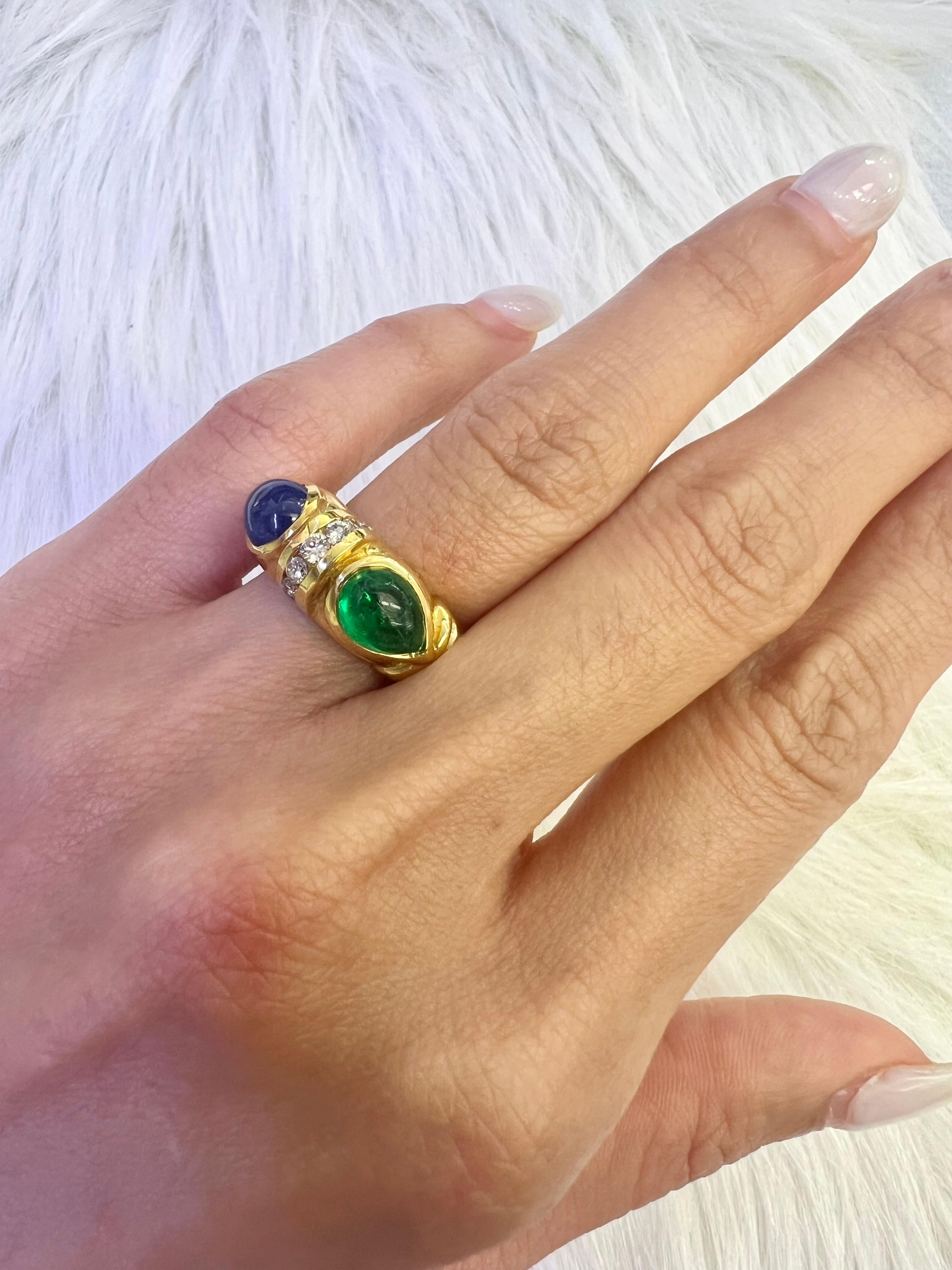 Sophia D. Blue Sapphire and Emerald Ring In New Condition For Sale In New York, NY