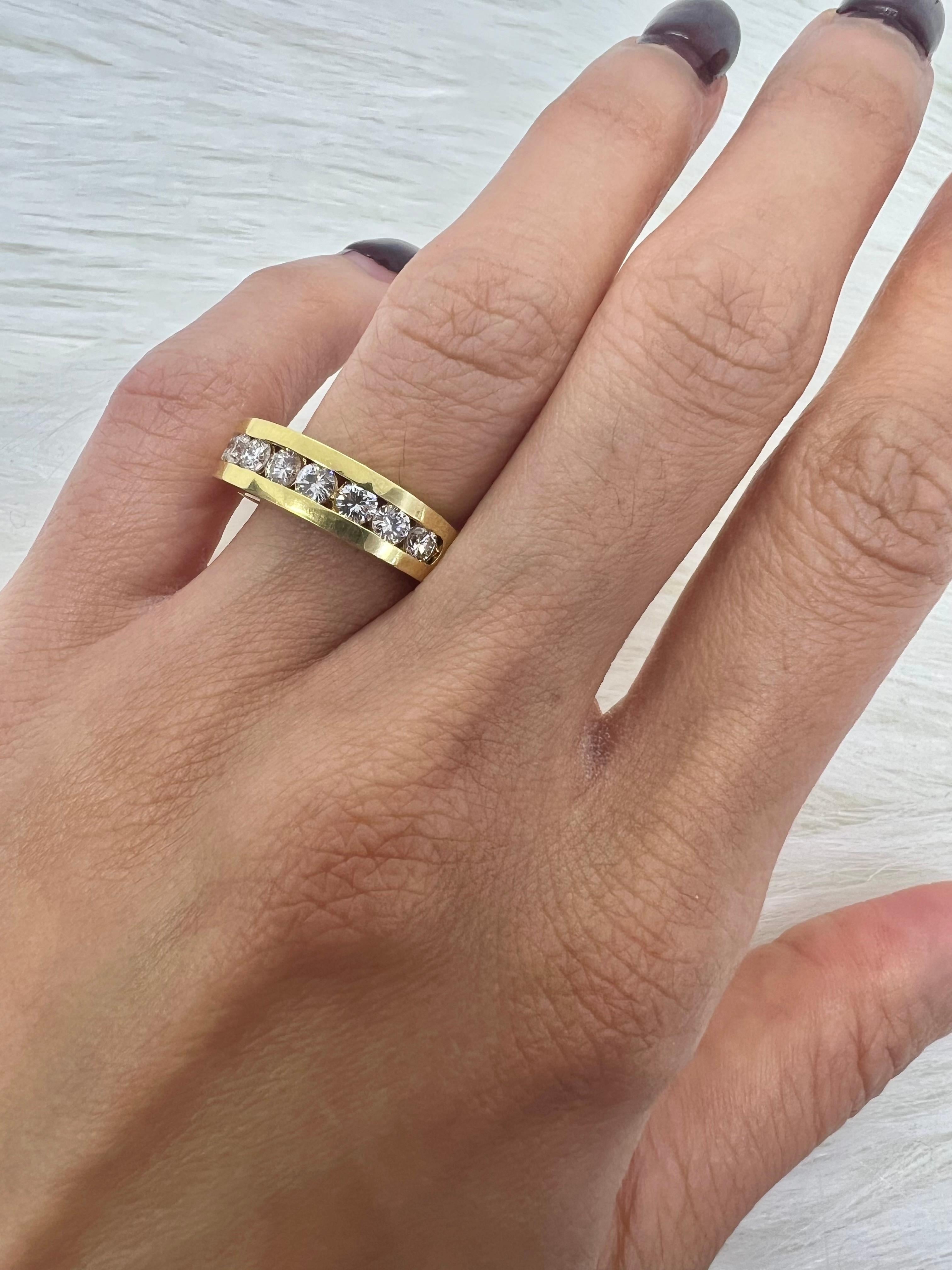 Sophia D. Diamond Ring in 18K Yellow Gold In New Condition For Sale In New York, NY