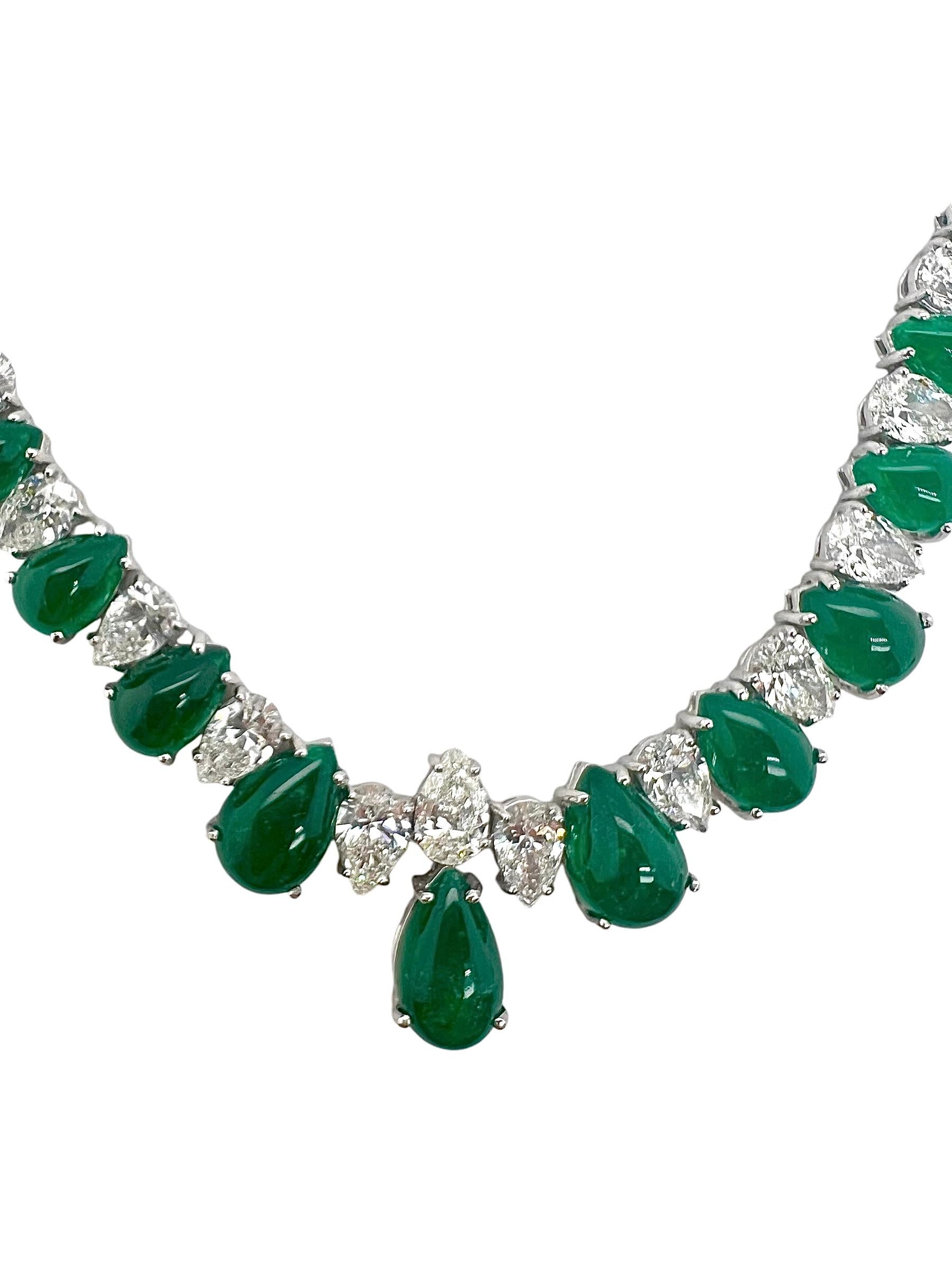 Cabochon Collana di smeraldi e diamanti Sophia D. A. in vendita