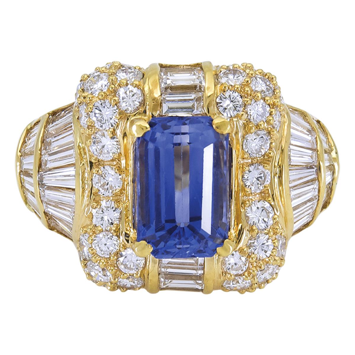 Sophia D. Kuppelring mit blauem Saphir im Smaragdschliff und Diamanten im Angebot