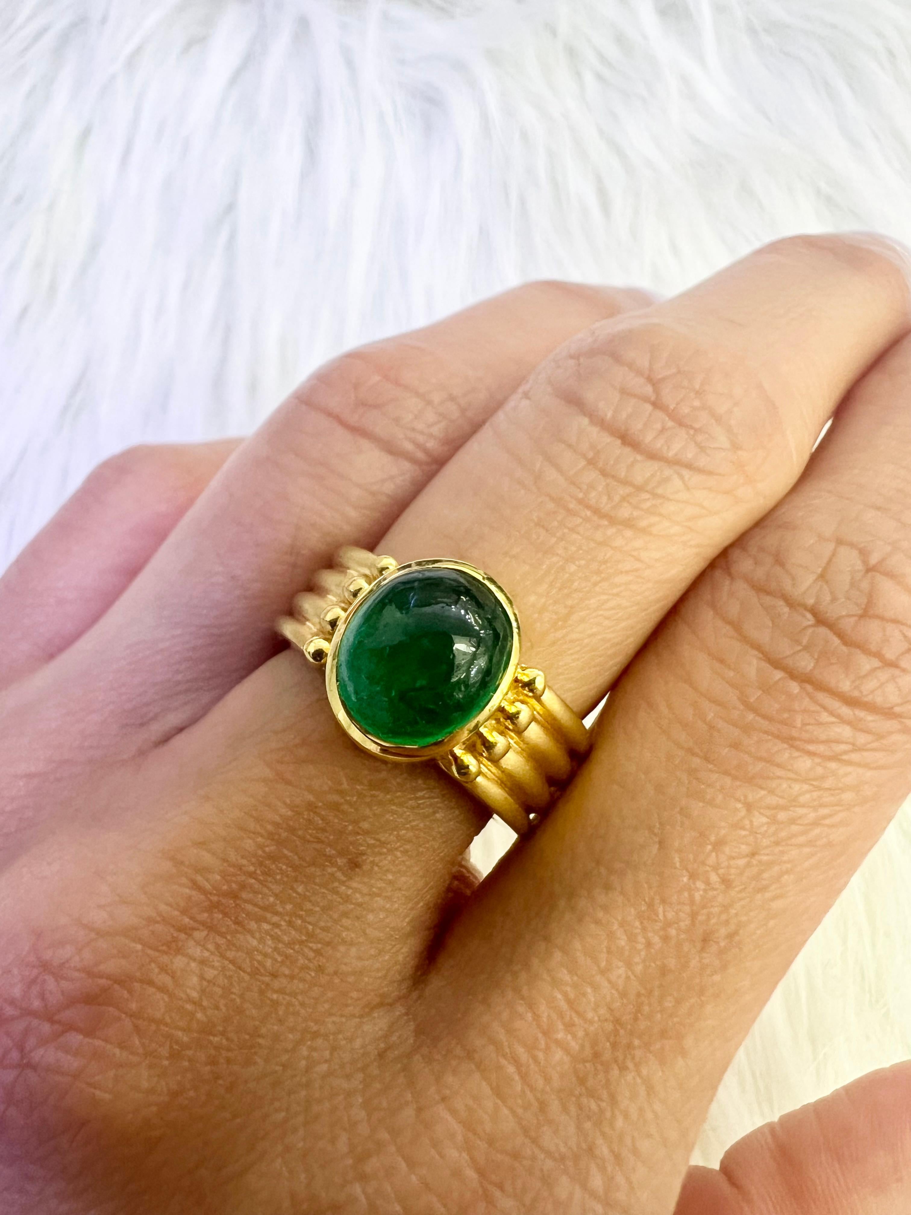 Sophia D. Emerald Yellow Gold Ring In New Condition For Sale In New York, NY